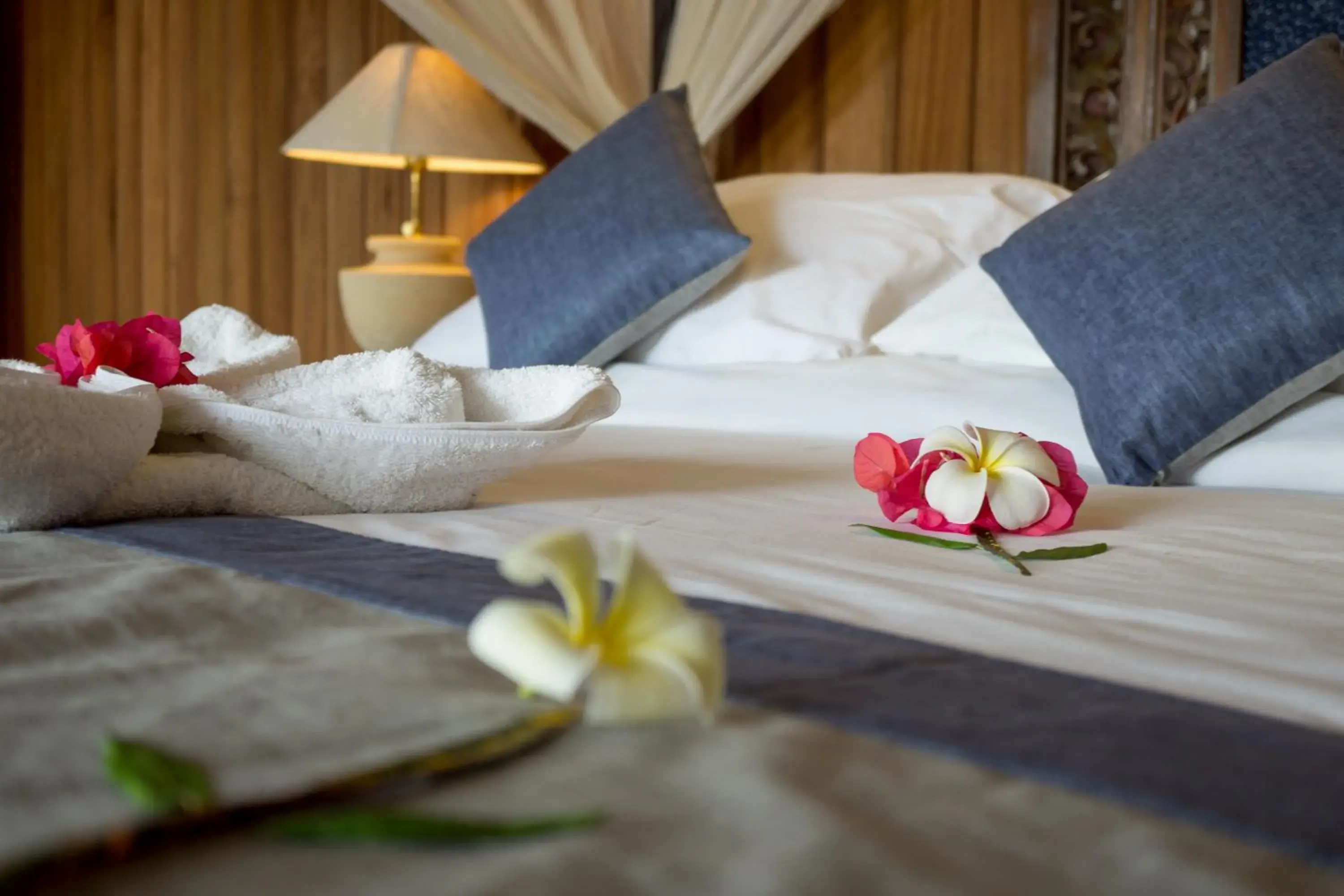 Bed in Siladen Resort & Spa