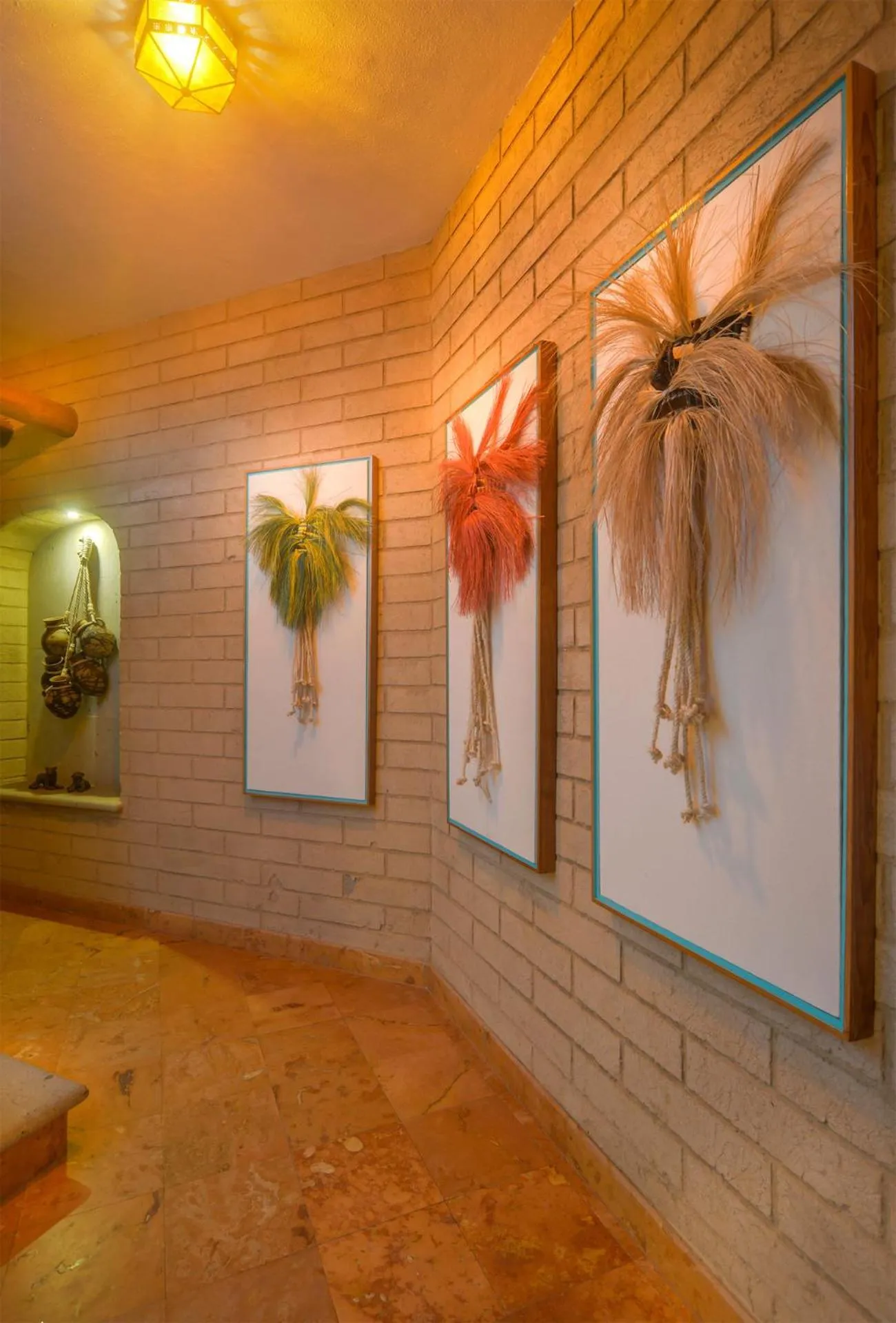 Other in Mi Otra Casa