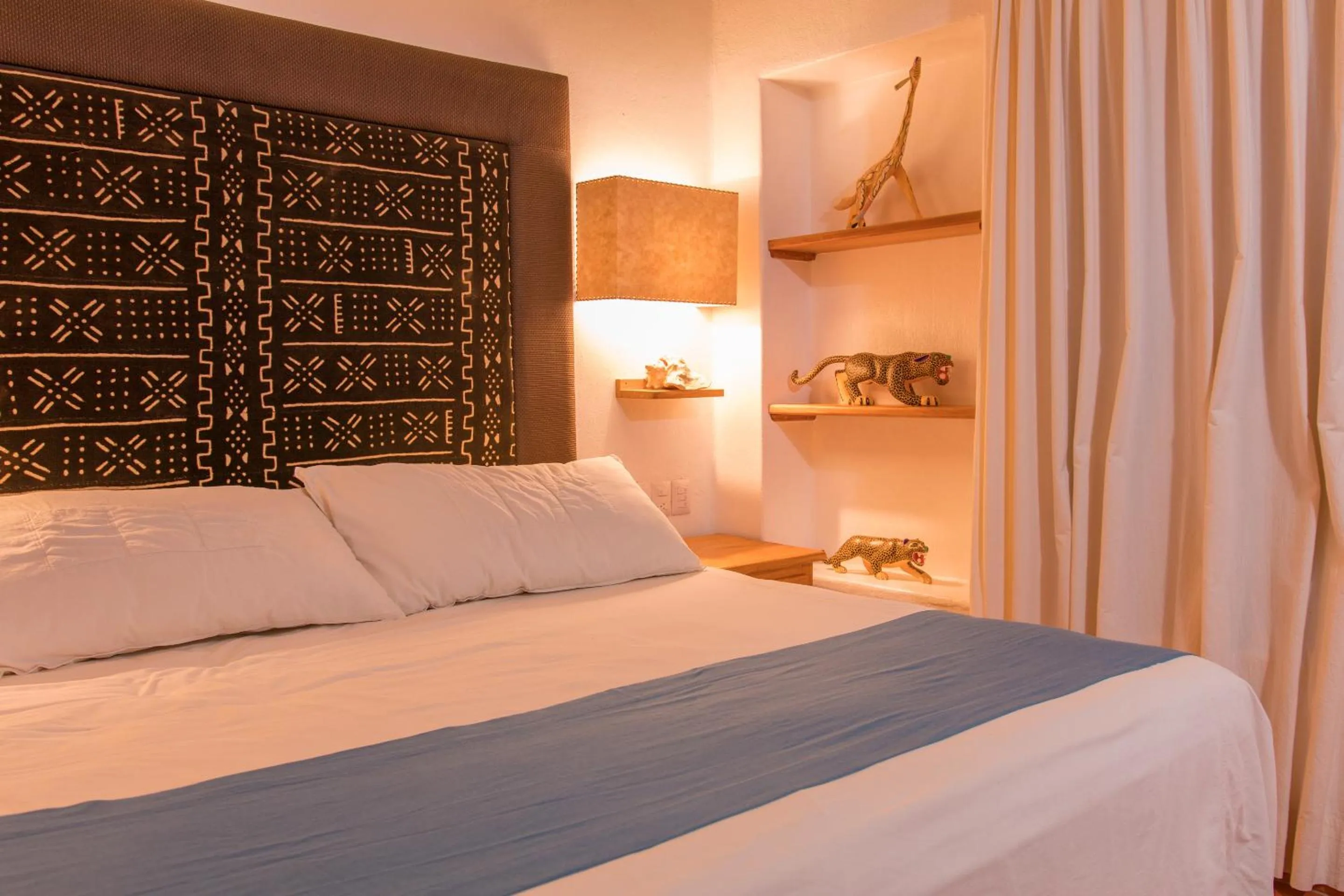 Bedroom, Bed in Mi Otra Casa