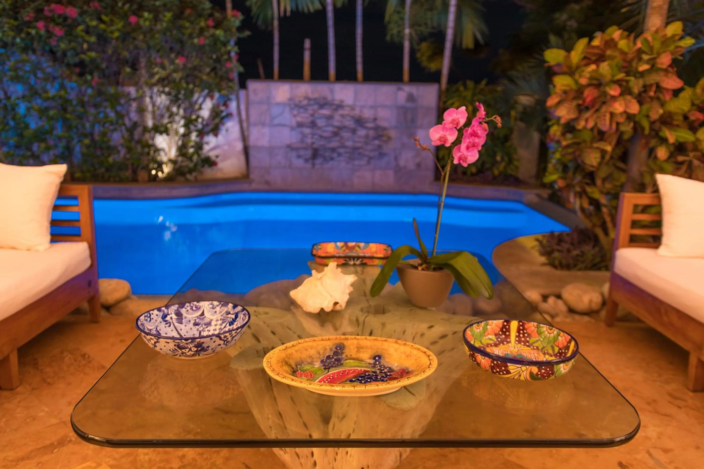 Pool view in Mi Otra Casa