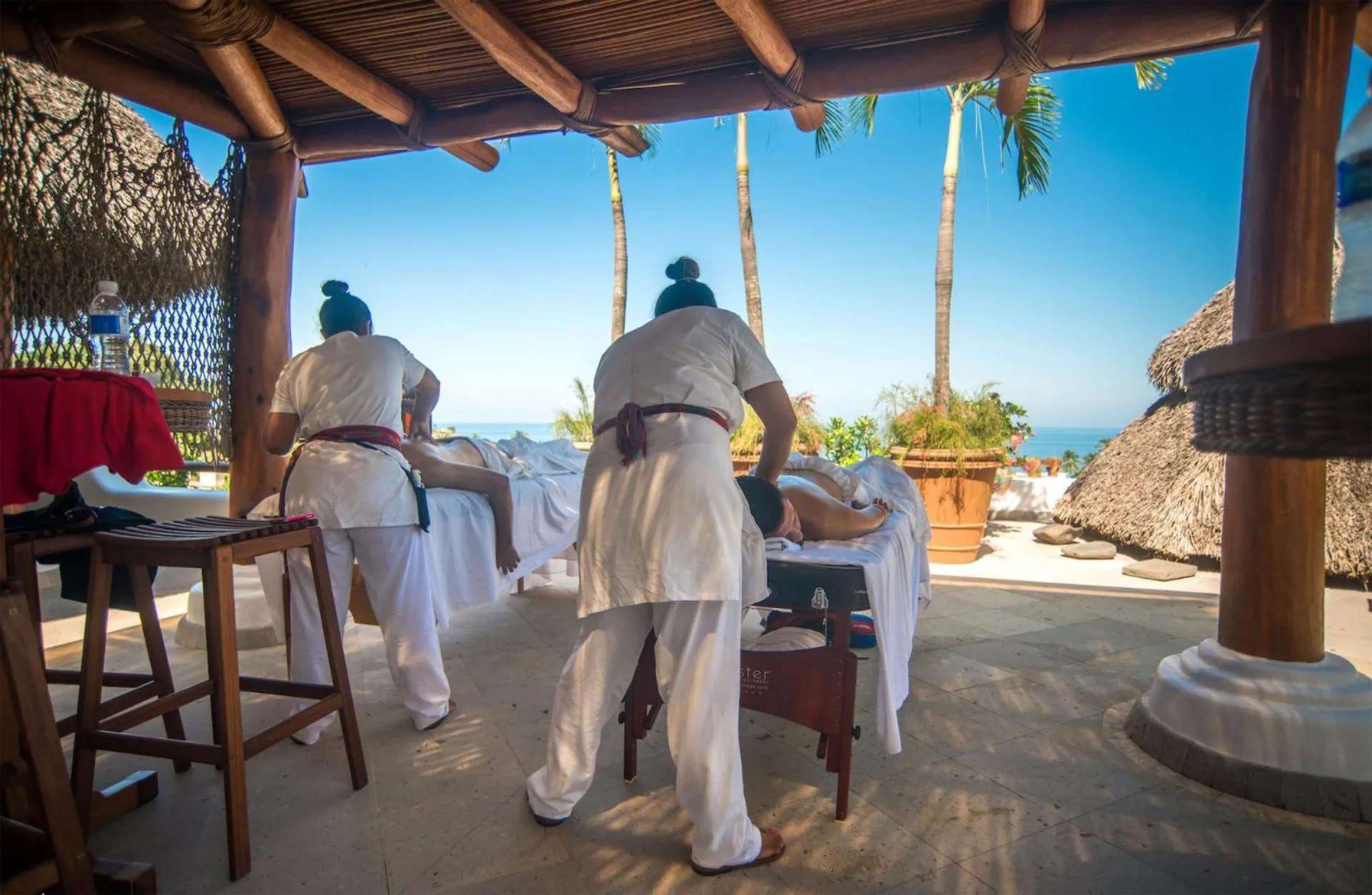 Other in Mi Otra Casa