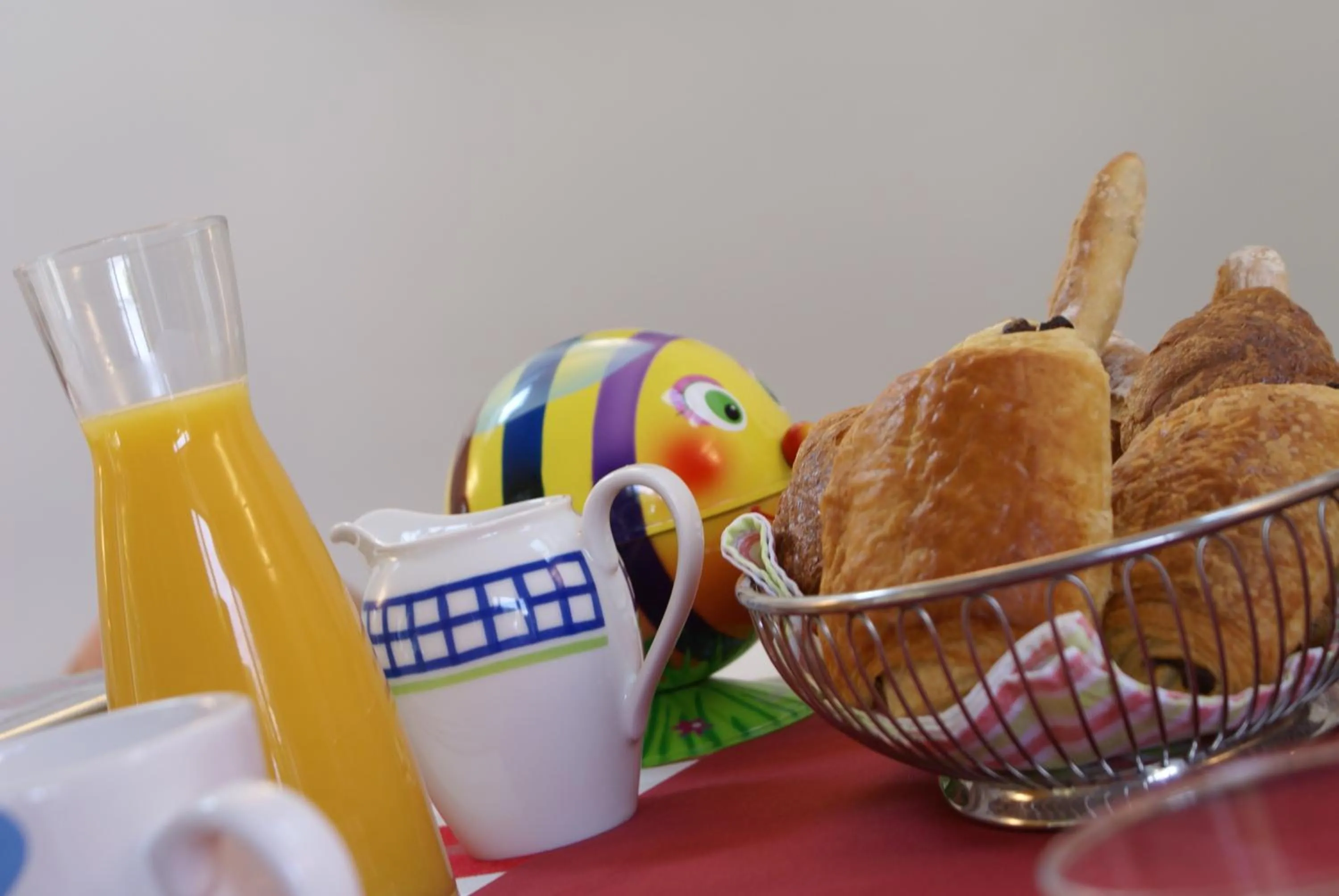 Continental breakfast in Chambre d'Hôtes Etchebri