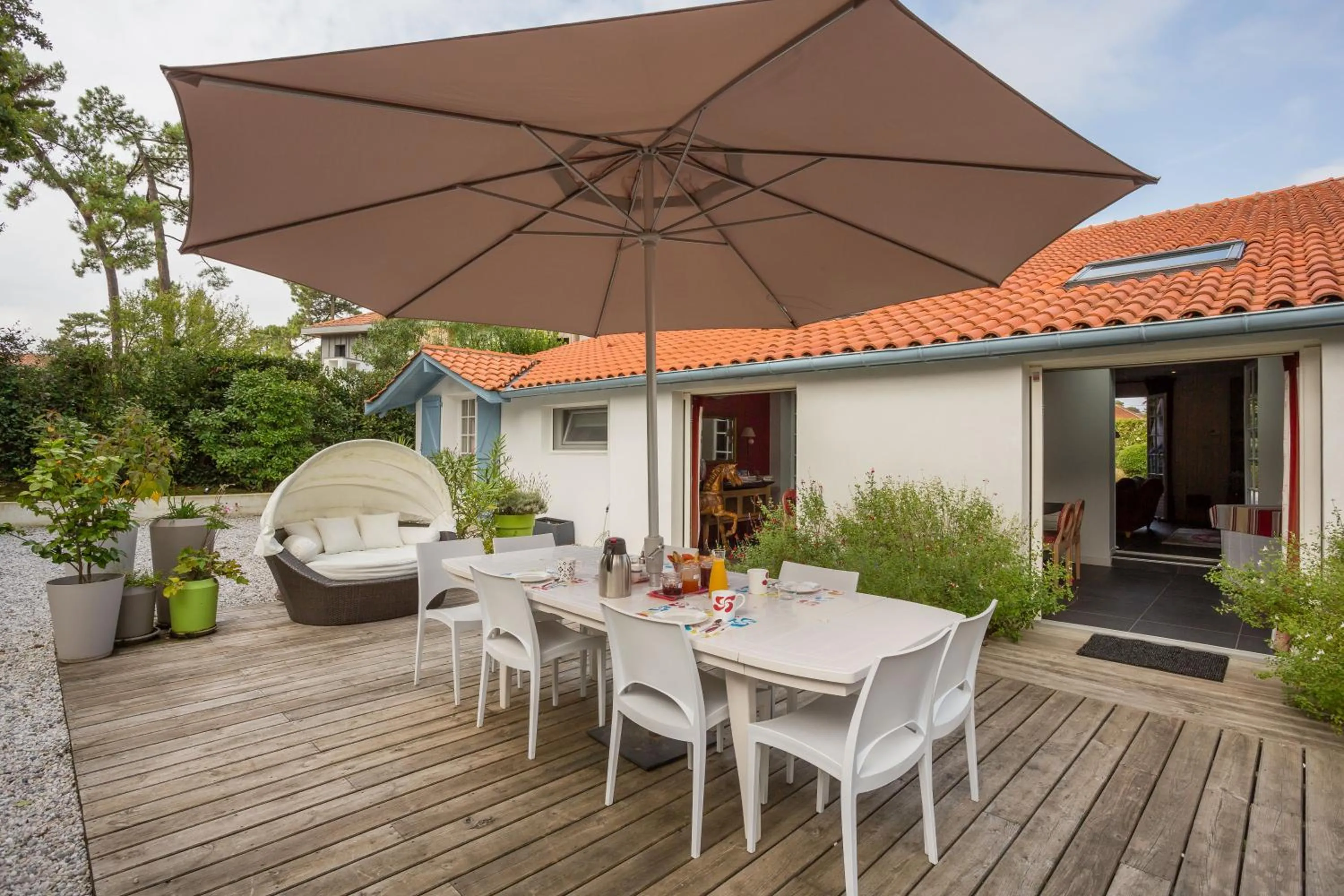 Patio in Chambre d'Hôtes Etchebri