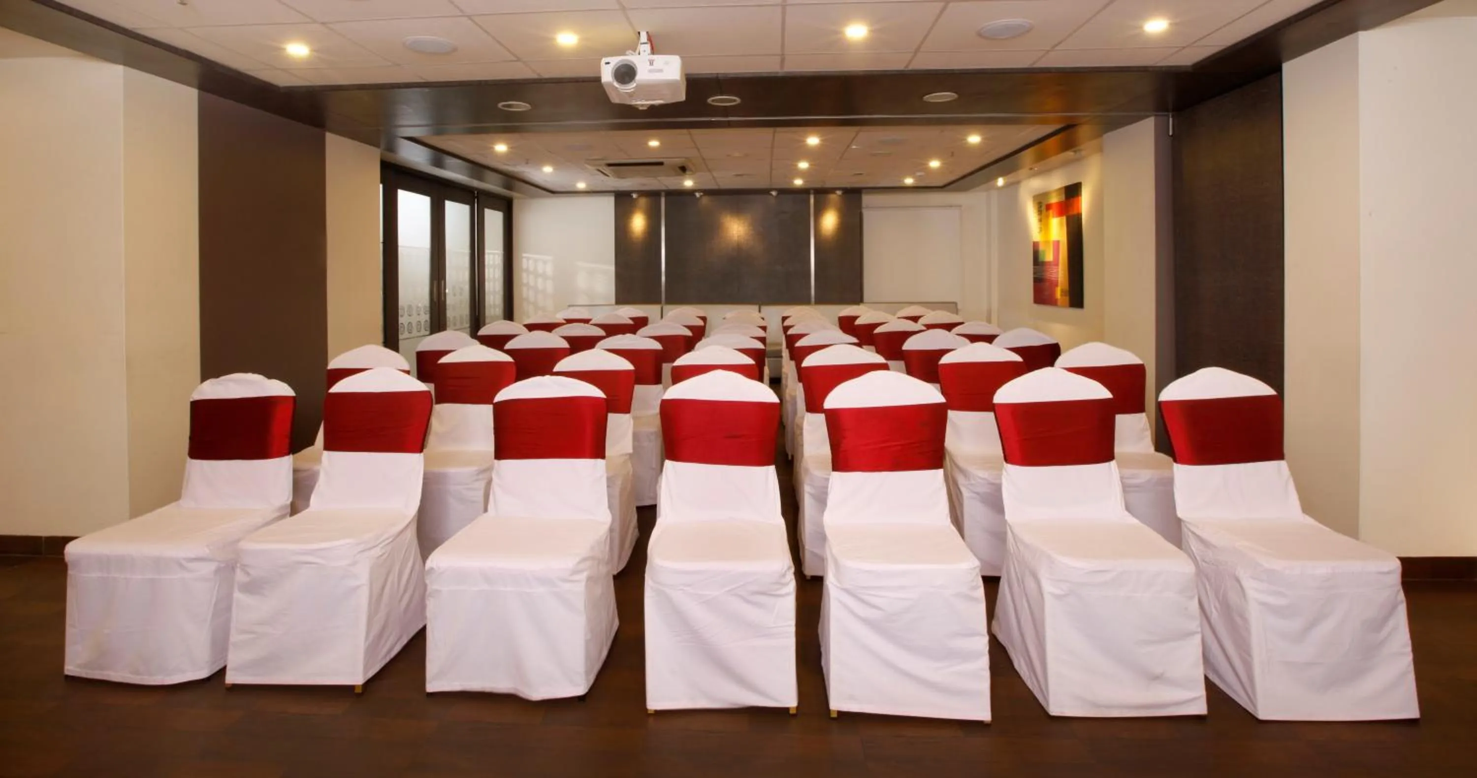 Meeting/conference room in BIZZ Tamanna Hotel