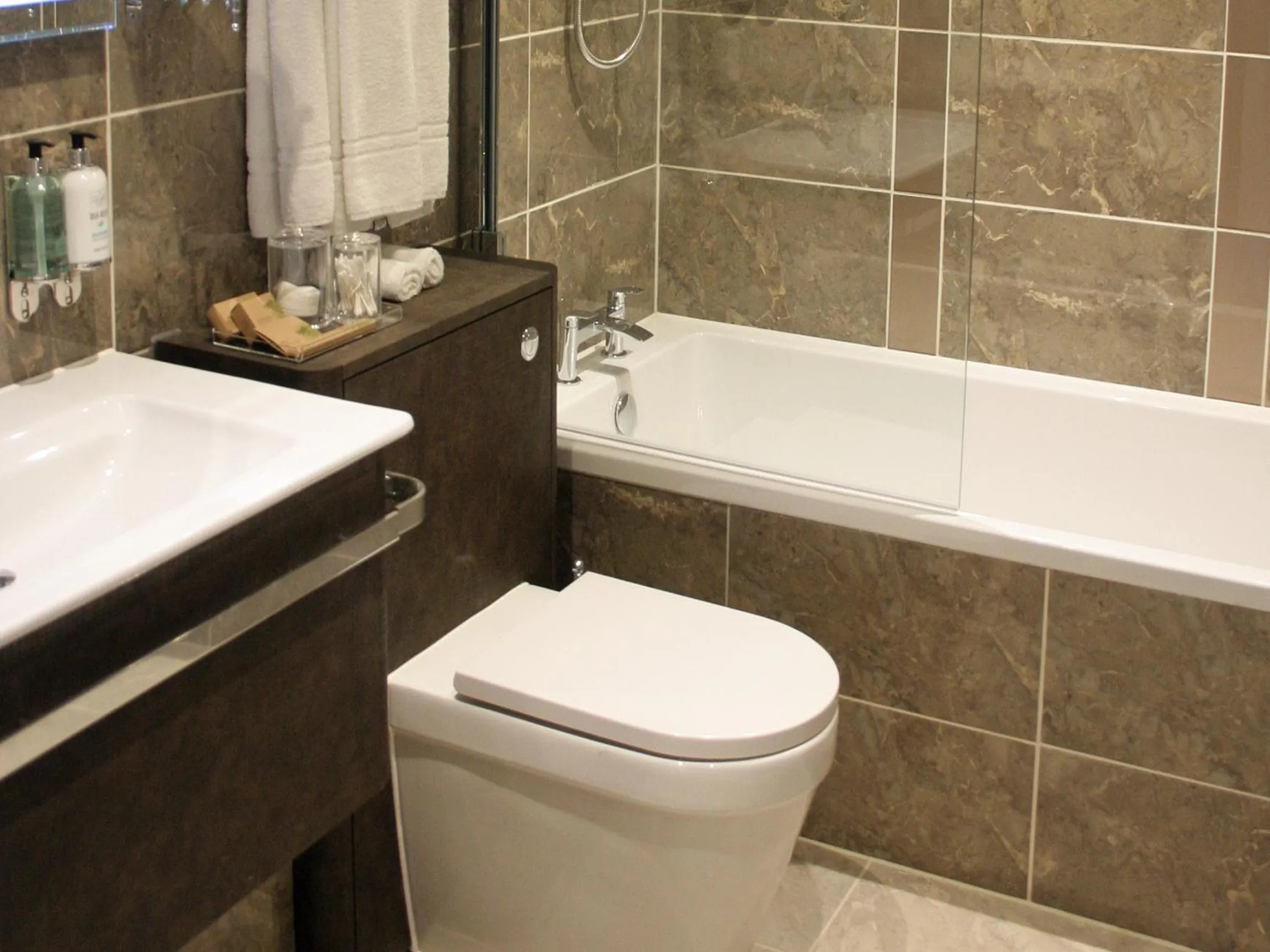 Toilet in The Red Cow