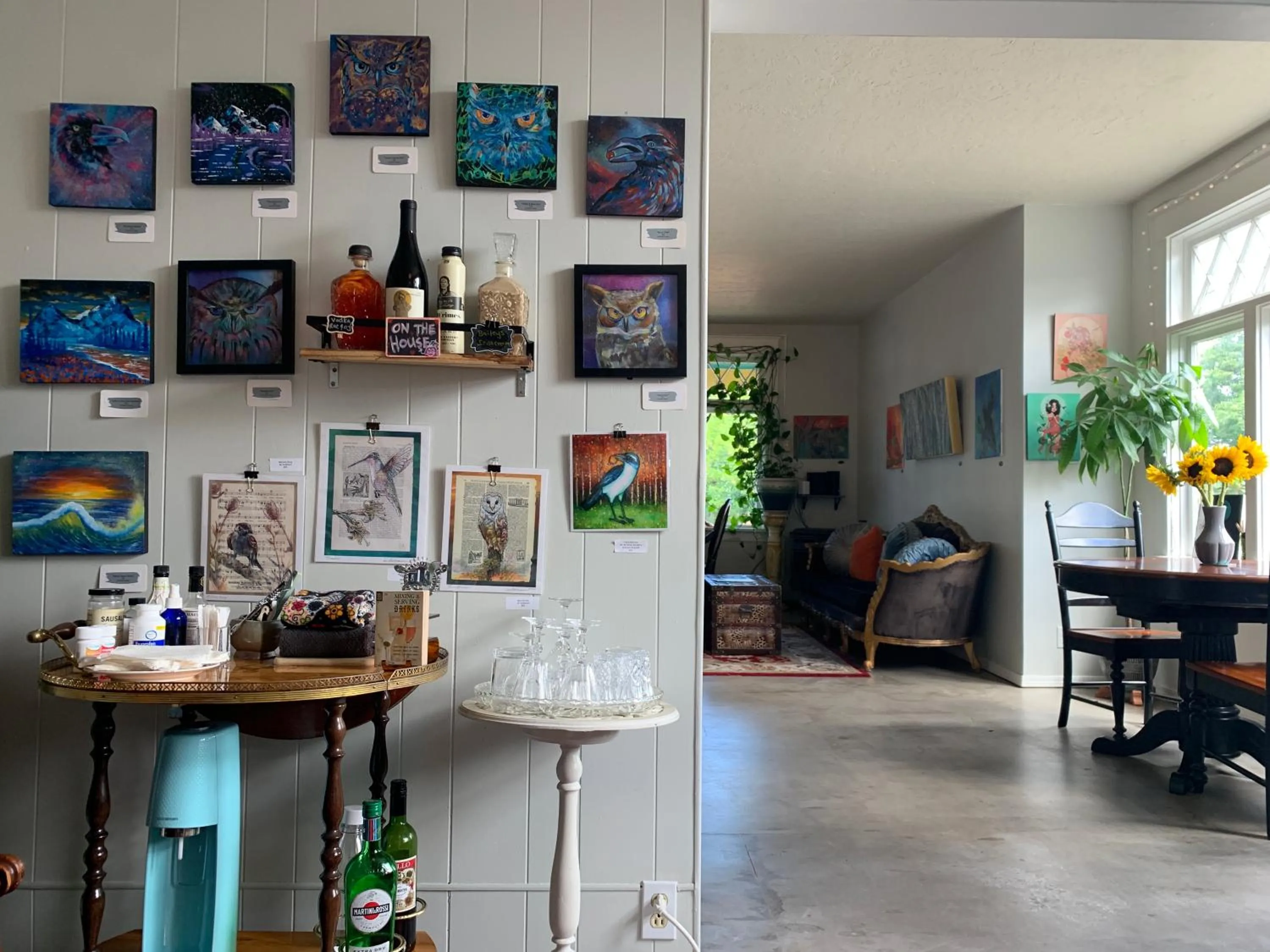 Food and drinks in Starry Night Inn