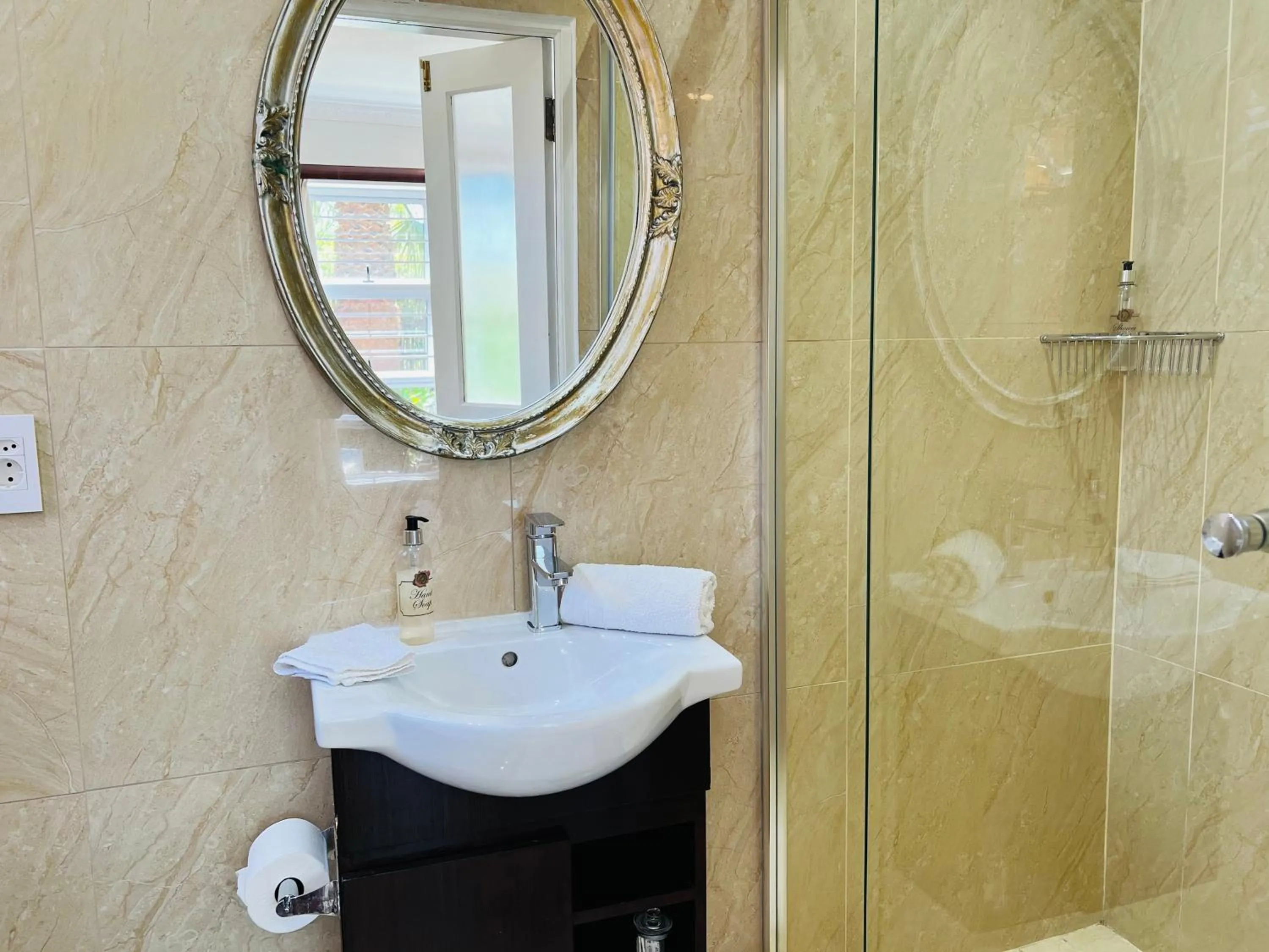 Shower in Goblin's Mead