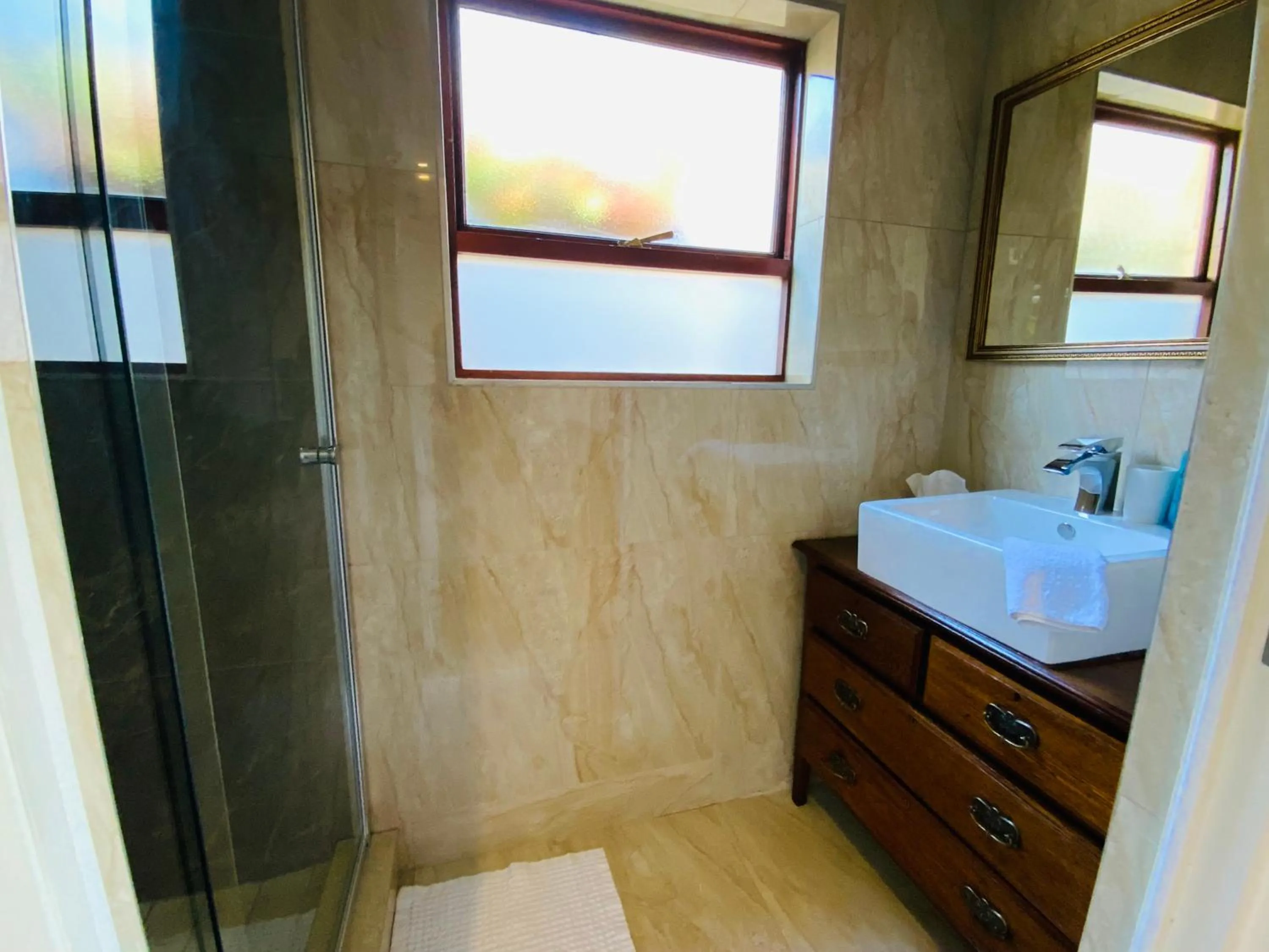 Shower in Goblin's Mead