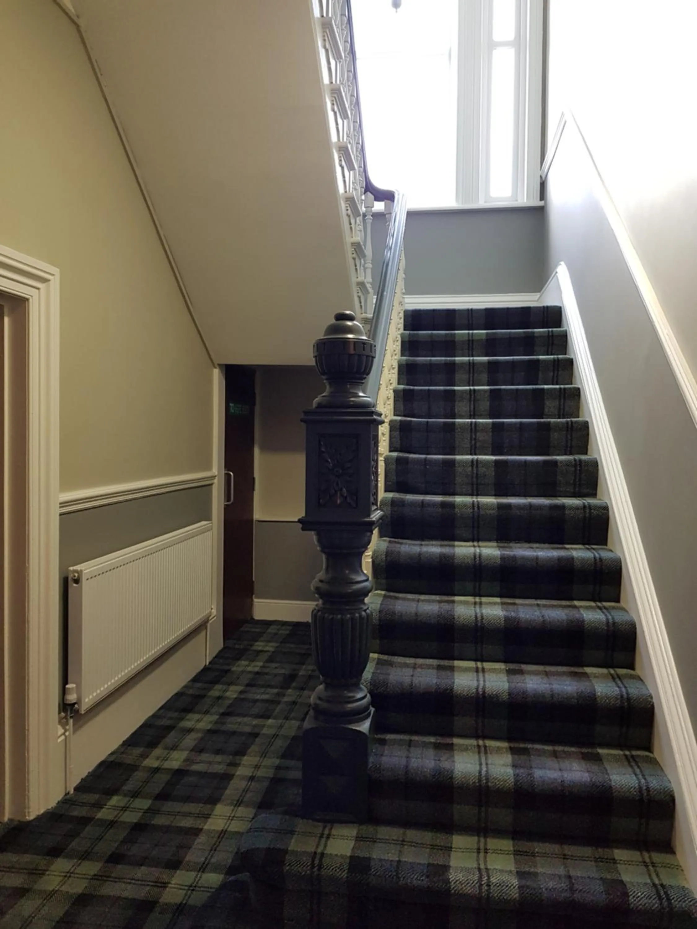 Property building in Kingswood Guest House