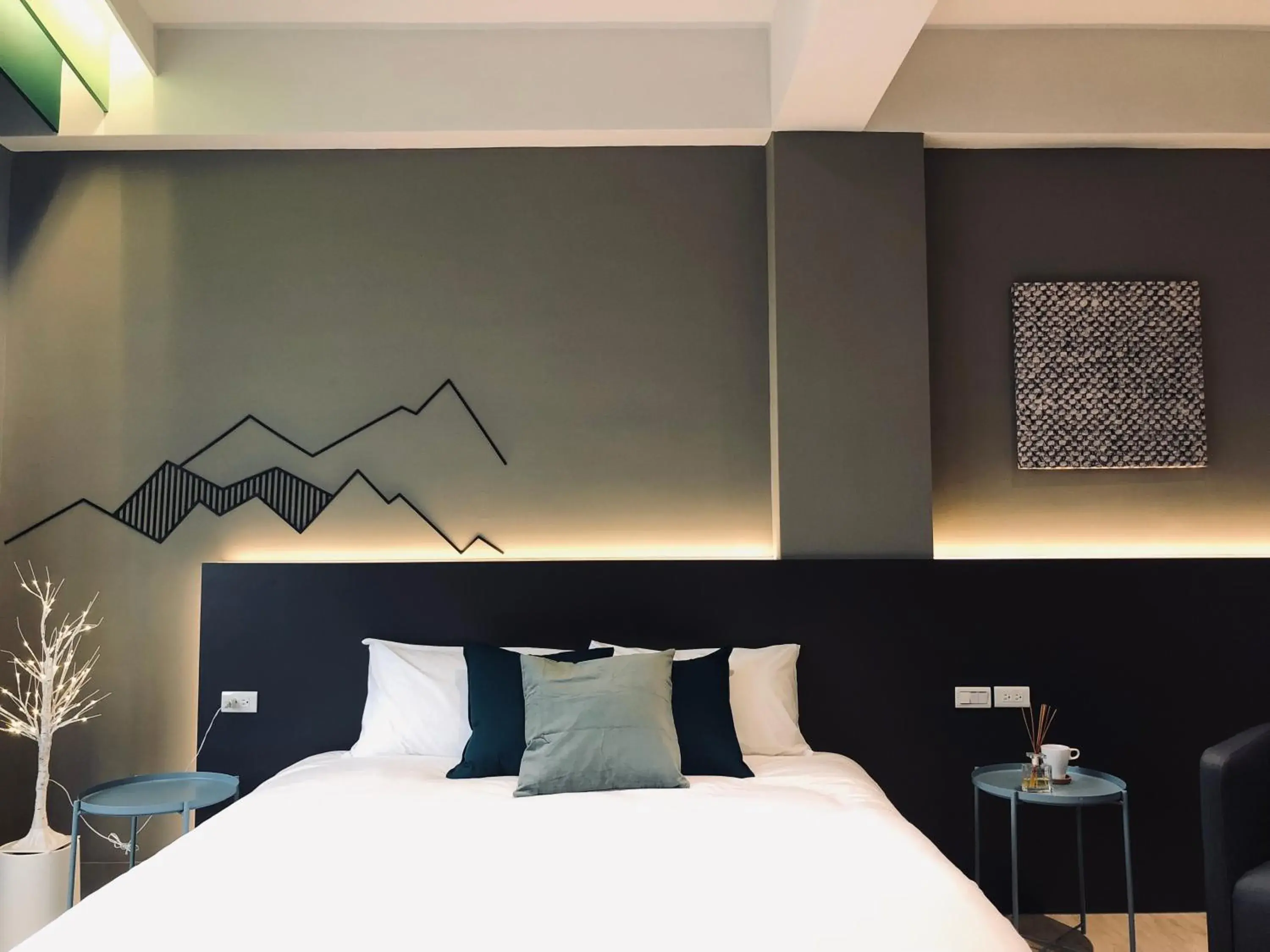 Deluxe Double Room in Art Zone 2 Deluxe Double Room in Art Zone 2