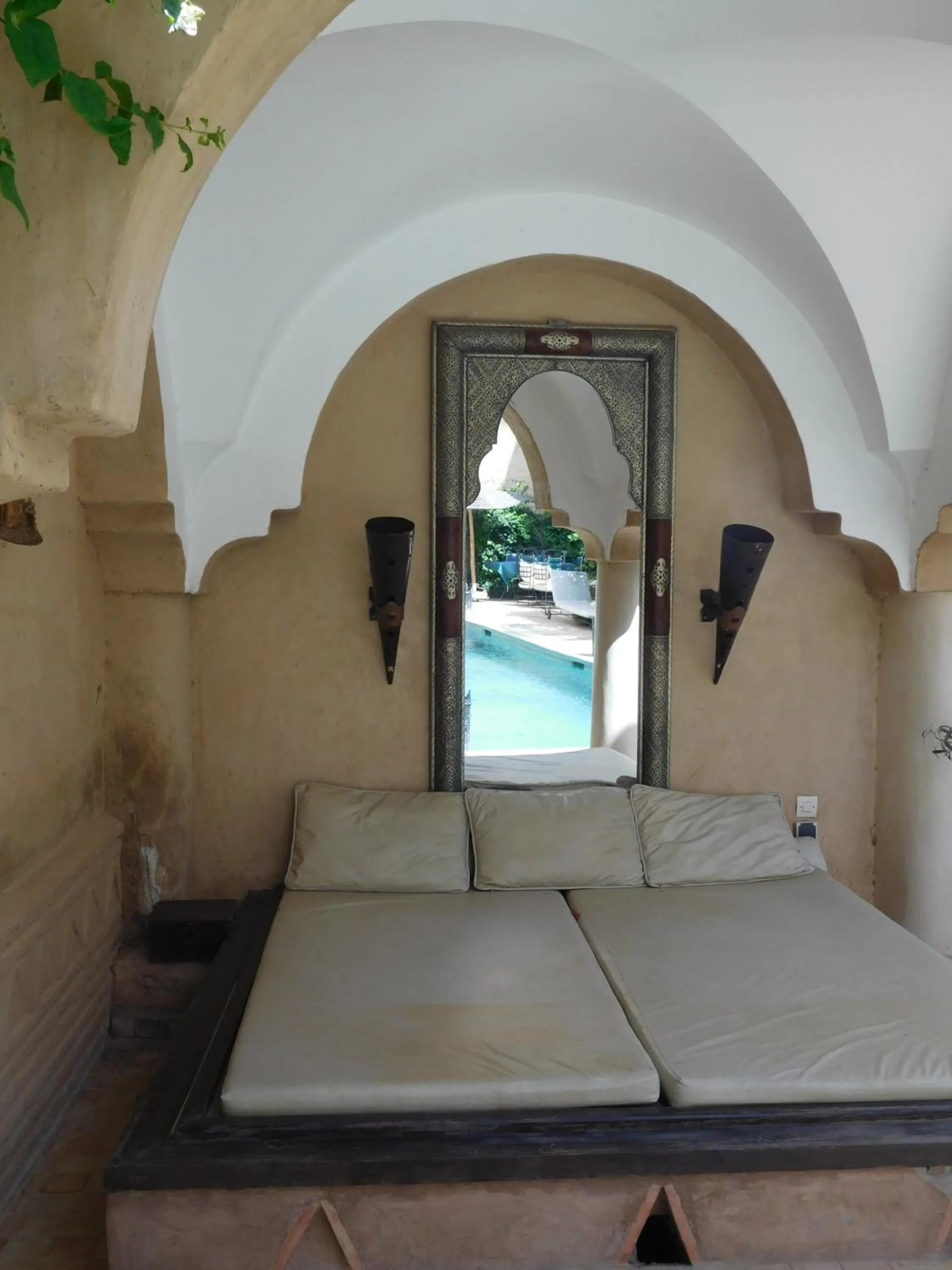 Decorative detail, Bed in Palais Oumensour