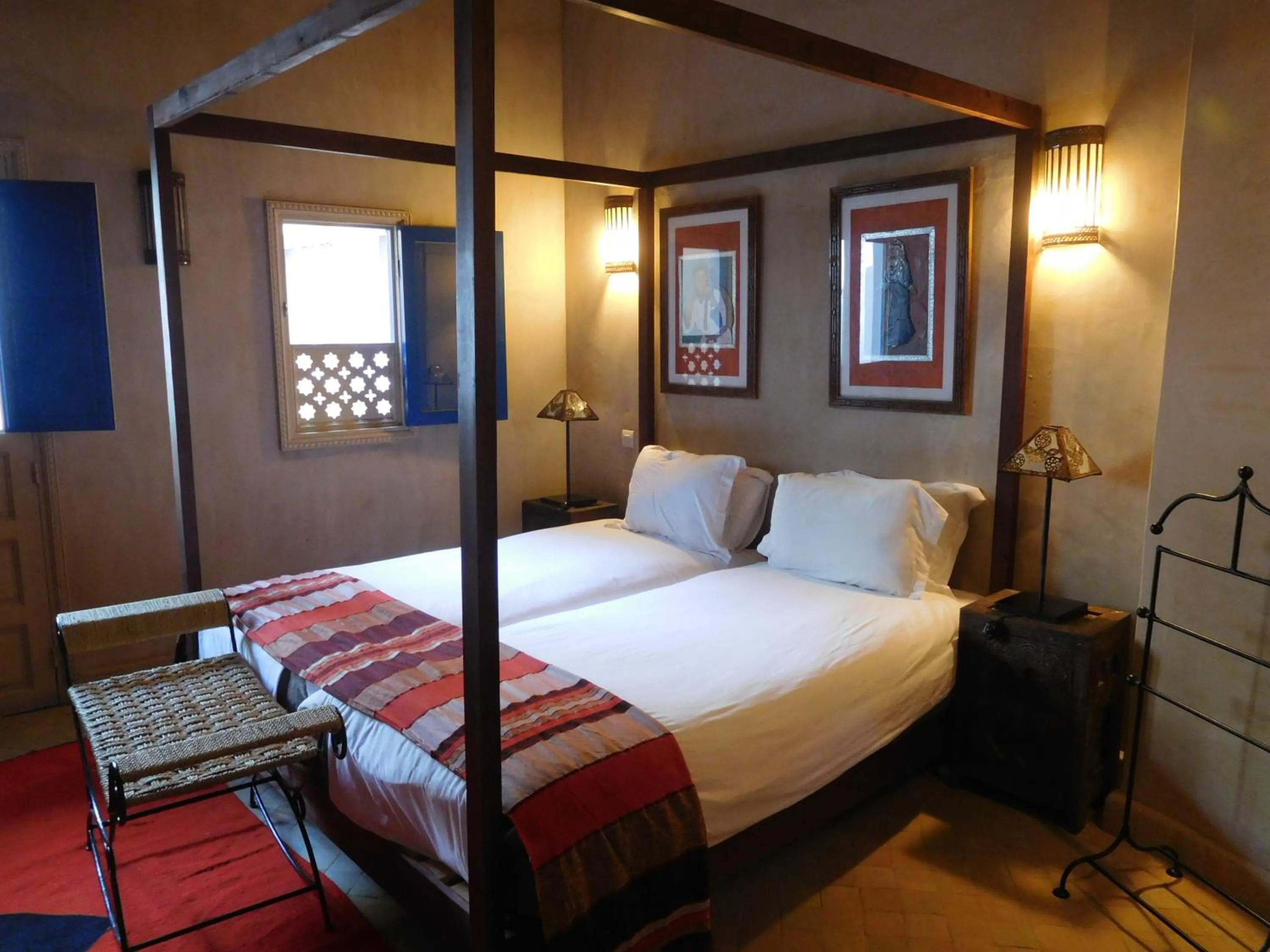 Bedroom, Bed in Palais Oumensour