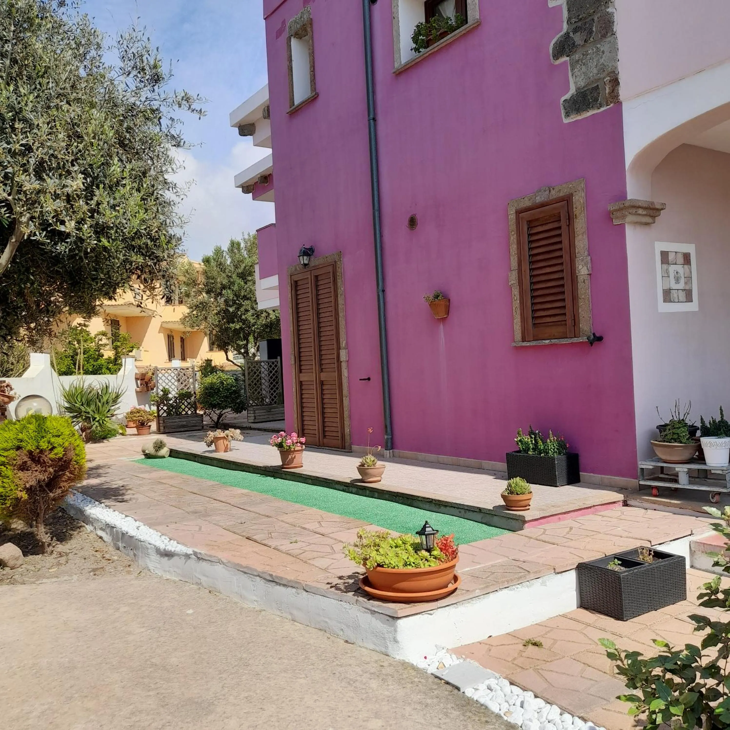 Garden view in La Fortezza casa vacanze & appartament