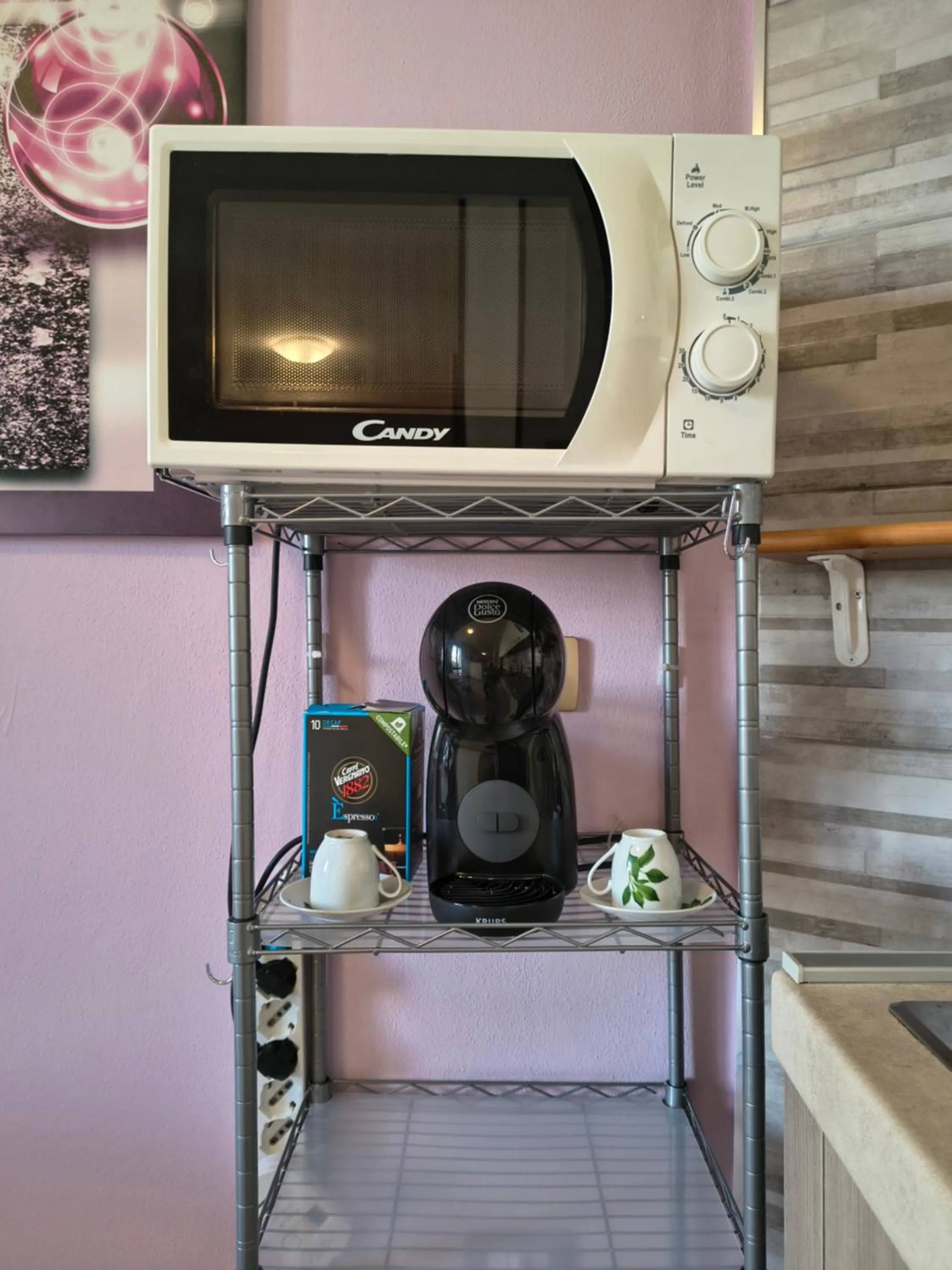 Kitchen or kitchenette in La Fortezza casa vacanze & appartament