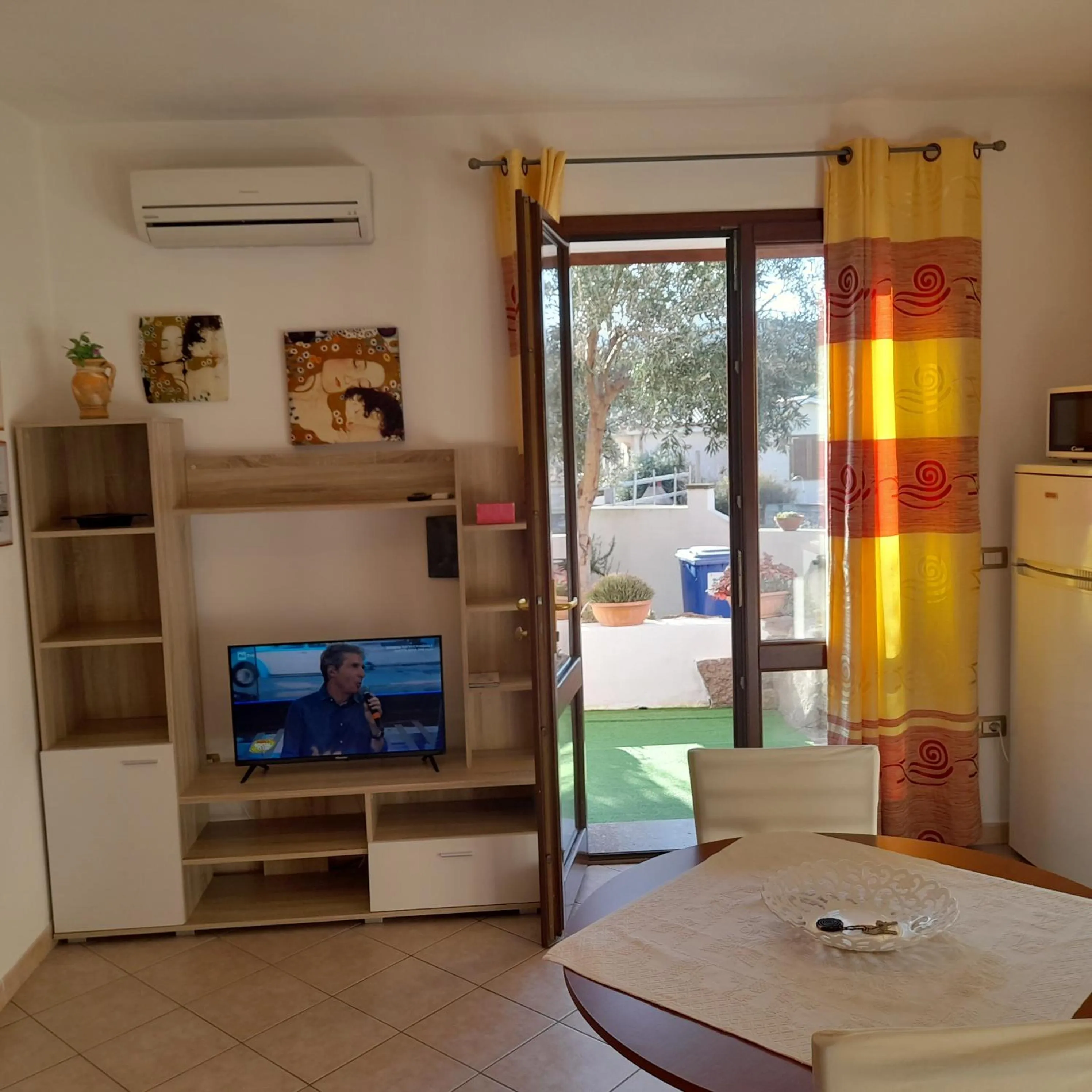 Photo of the whole room in La Fortezza casa vacanze & appartament