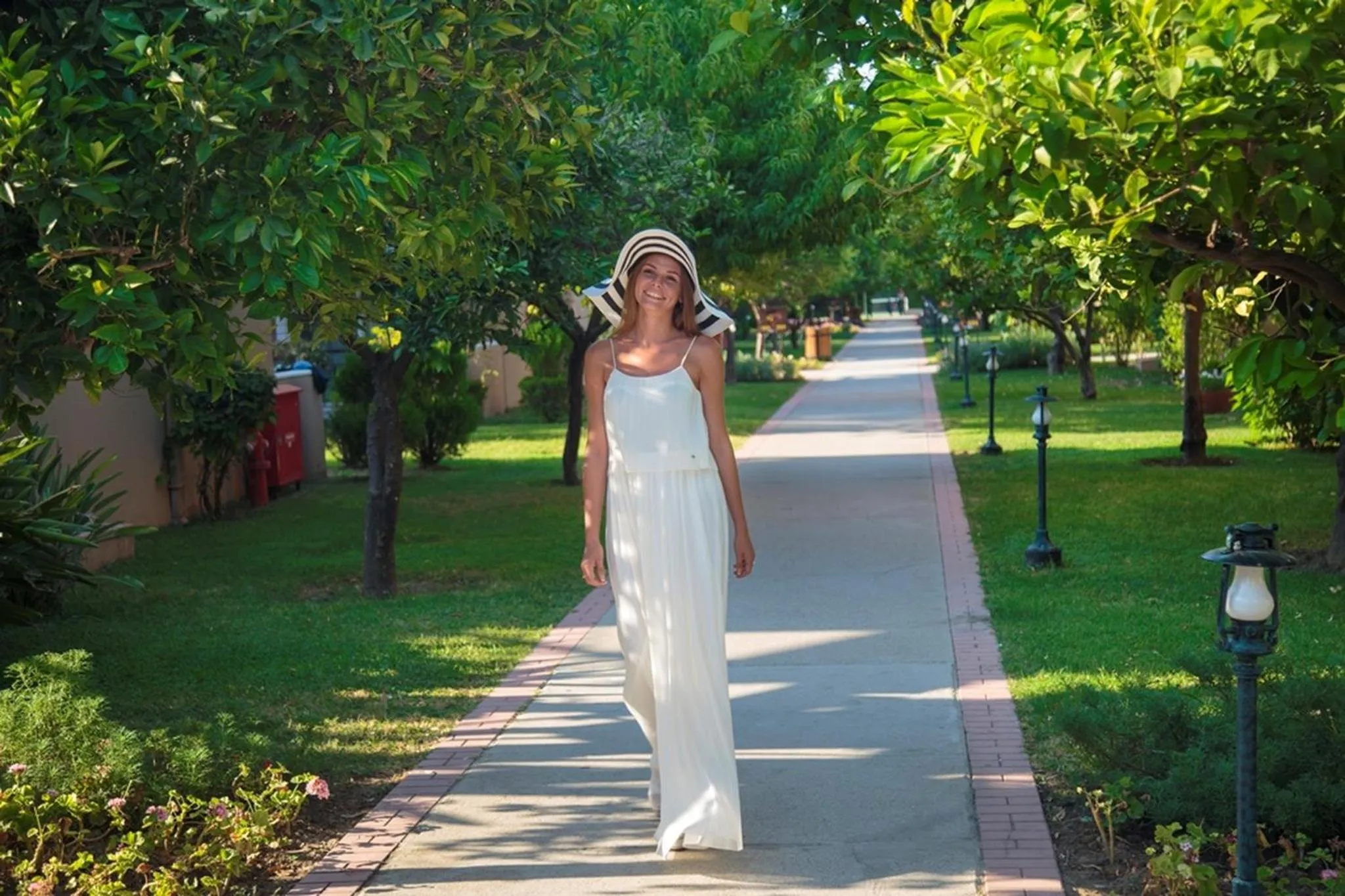 People in Pirates Beach Club -Ultra All Inclusive