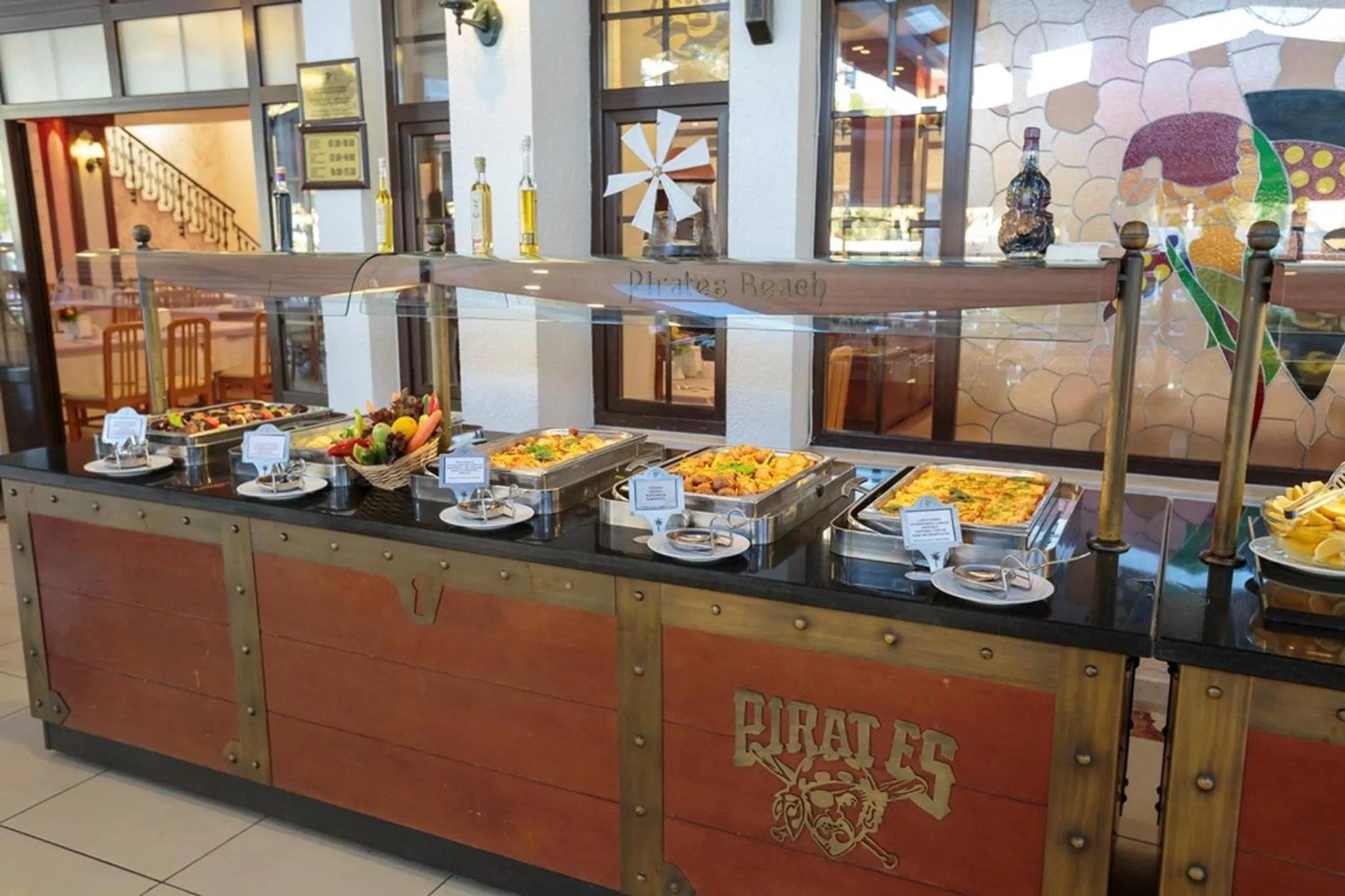 Restaurant/places to eat in Pirates Beach Club -Ultra All Inclusive