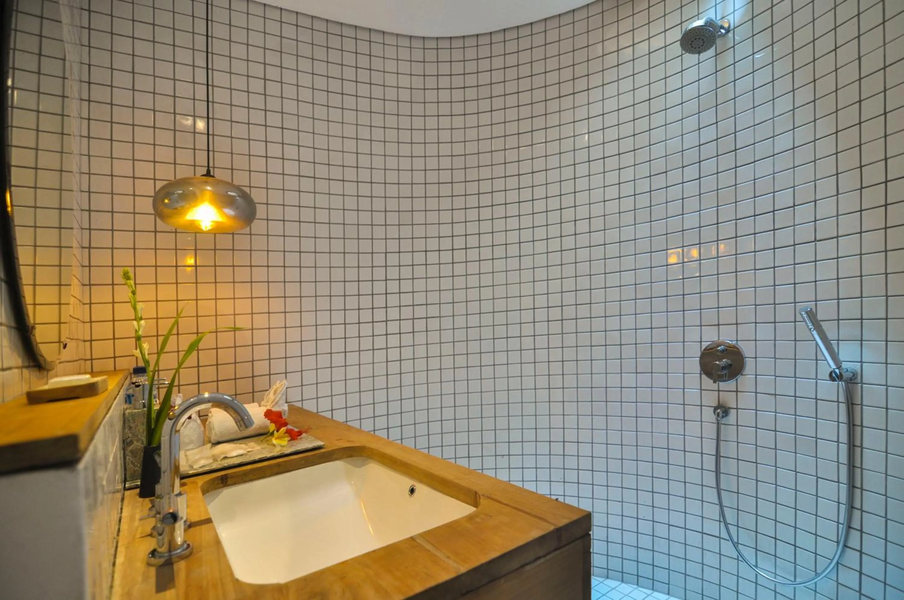 Shower in The Tiing Tejakula Villas