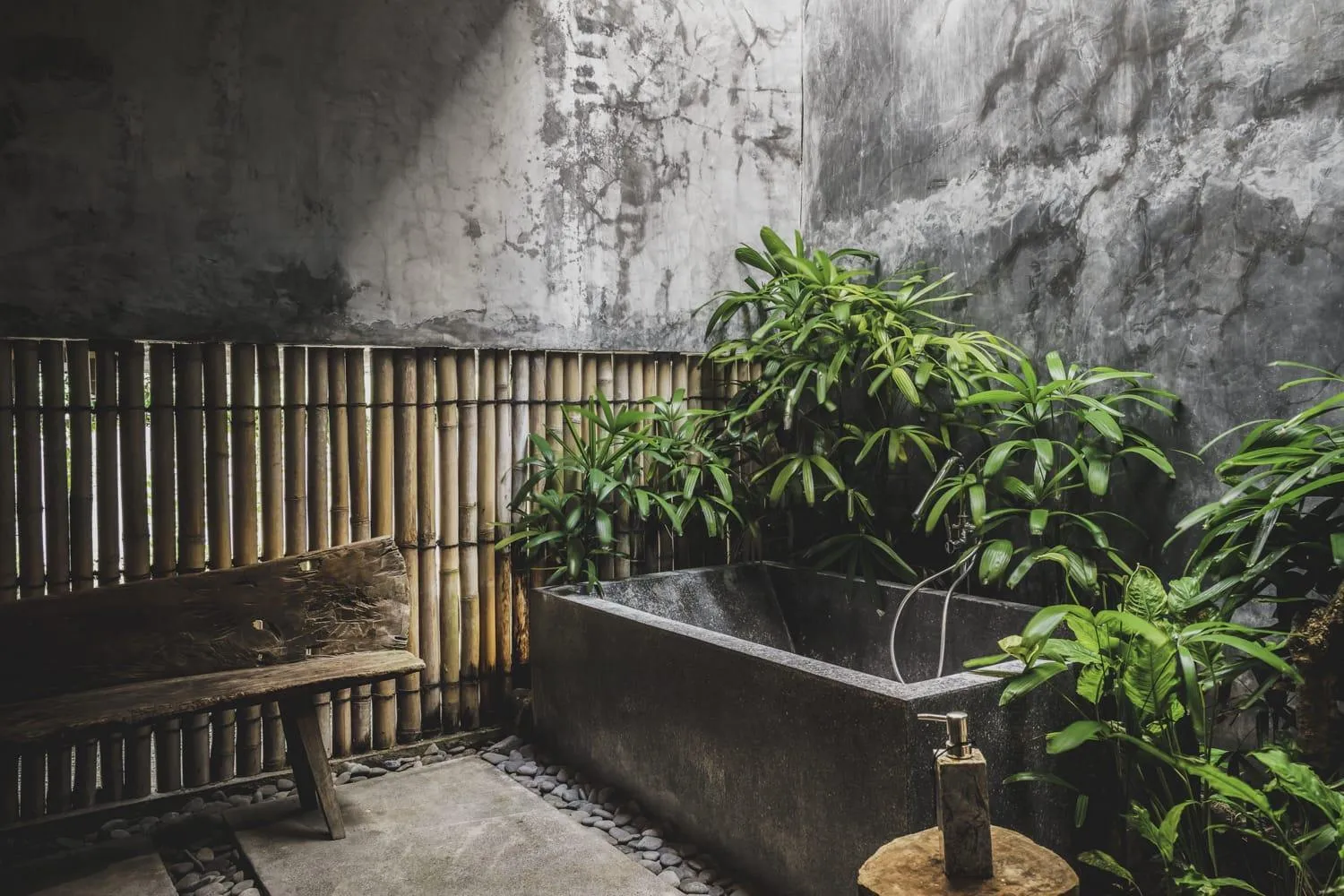 Bath in The Tiing Tejakula Villas