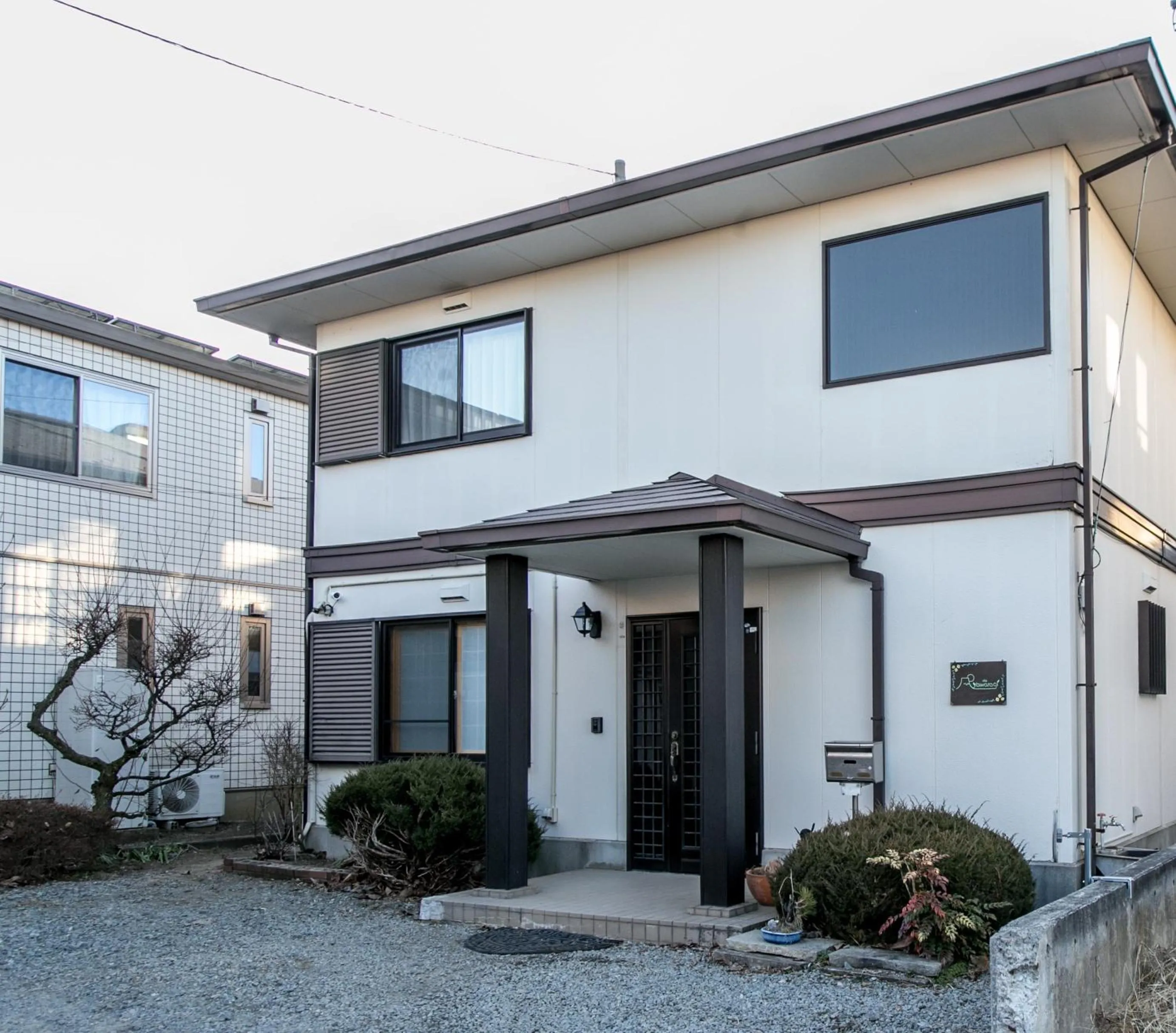 Facade/entrance in villa yawaragi
