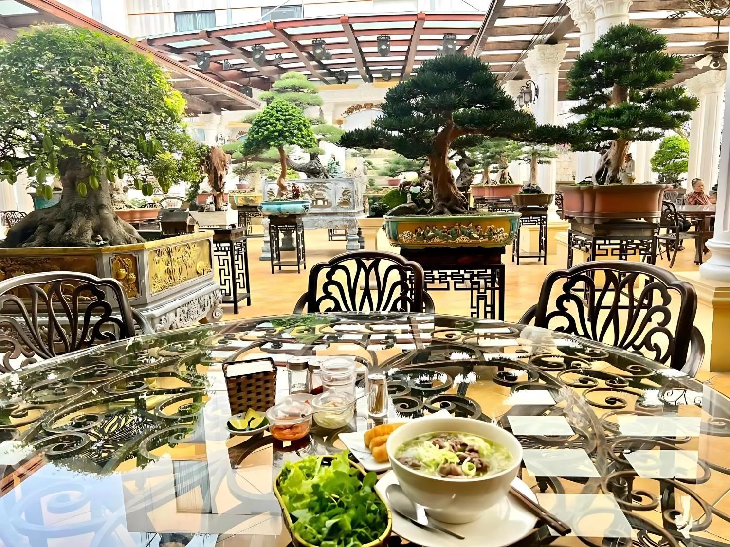 Restaurant/places to eat in Khách sạn Phương Anh