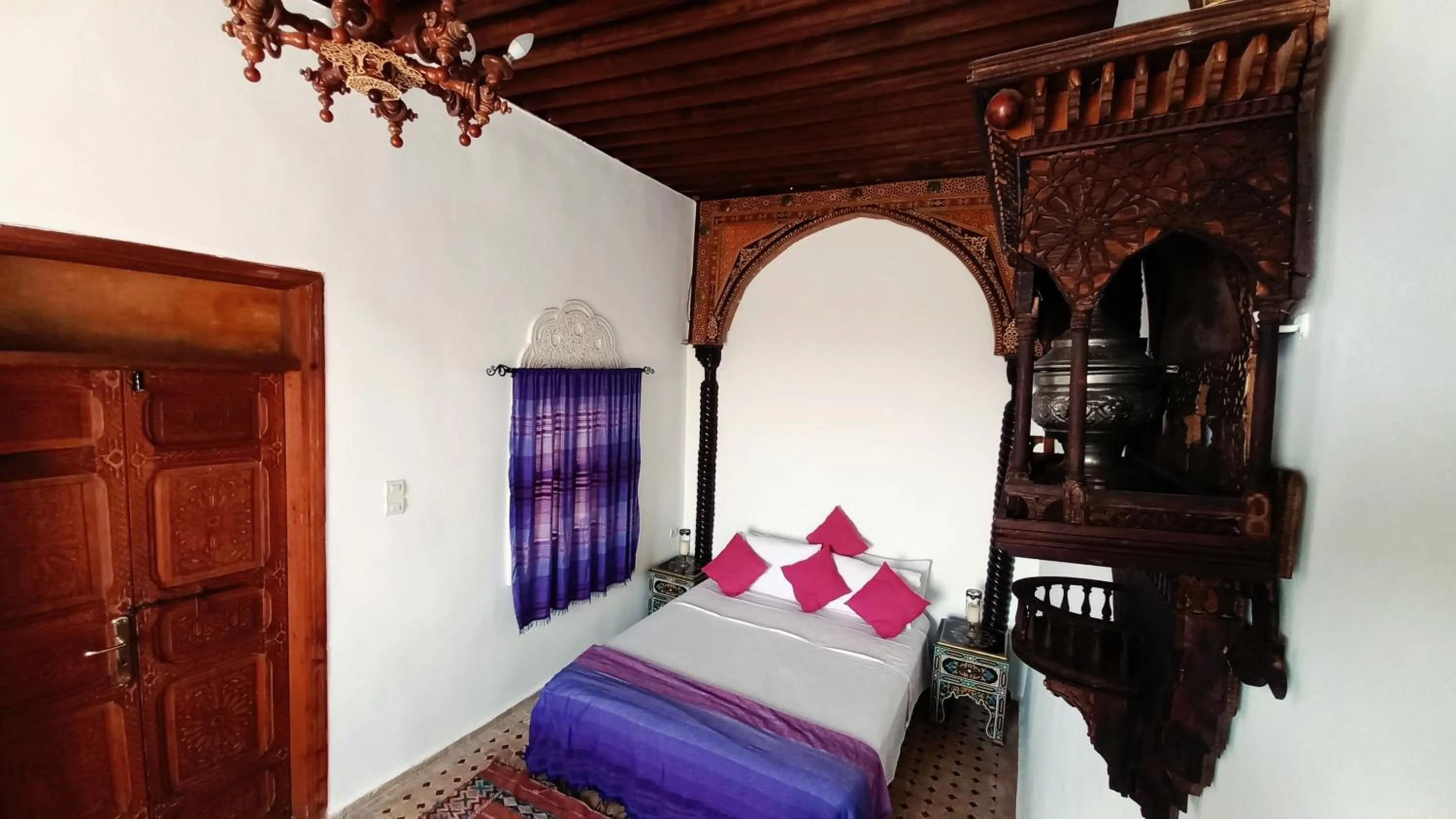 View (from property/room), Bed in Dar Naima