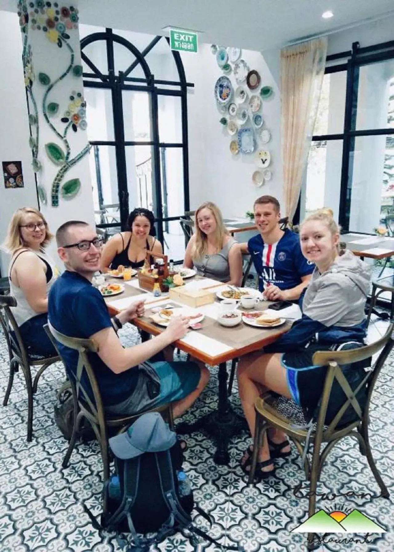 Restaurant/places to eat in Lanna Oriental Hotel Restaurant/places to eat in Lanna Oriental Hotel