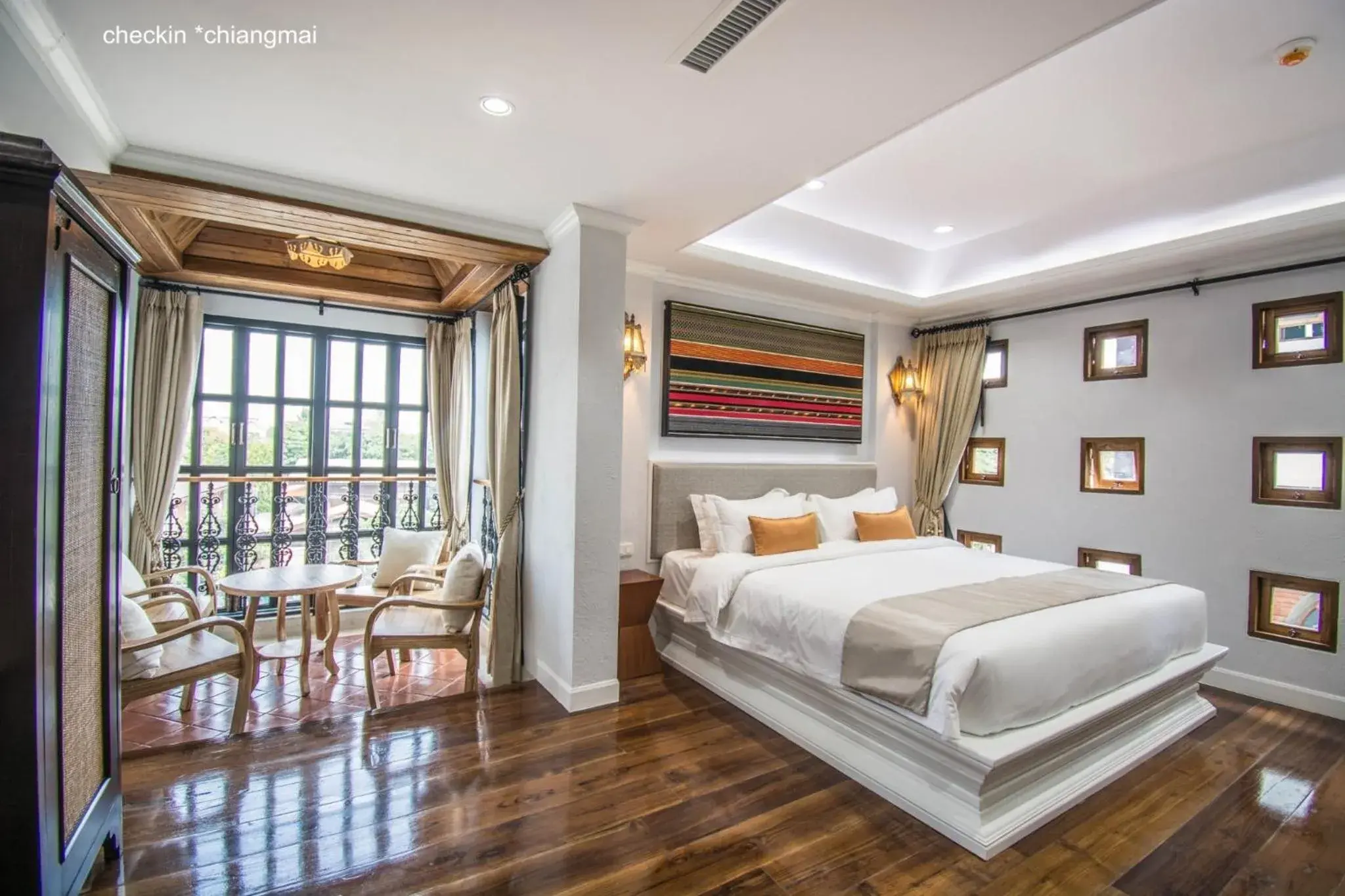 Photo of the whole room, Bed in Lanna Oriental Hotel Photo of the whole room, Bed in Lanna Oriental Hotel