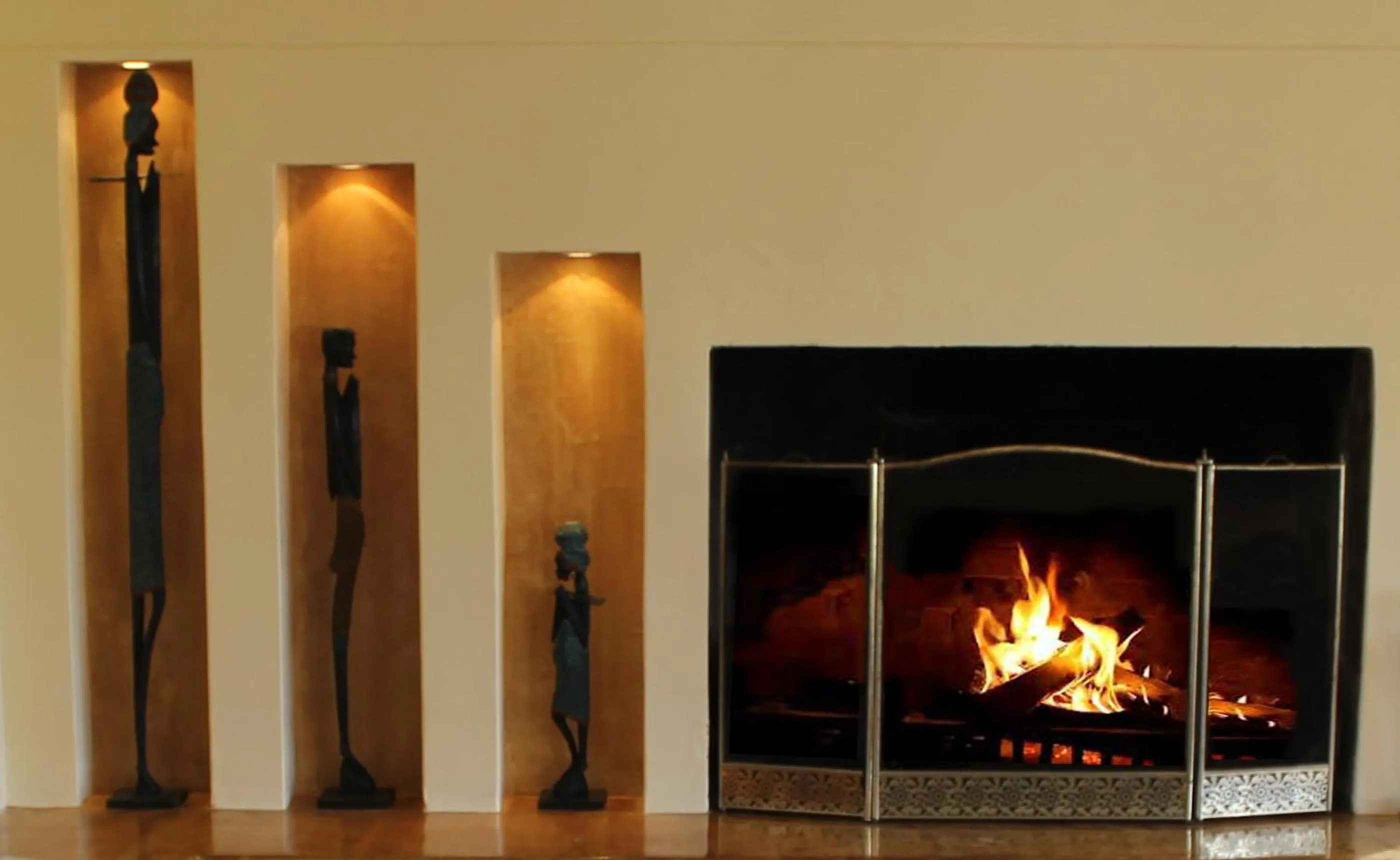 Communal lounge/ TV room in Goblin's Creek