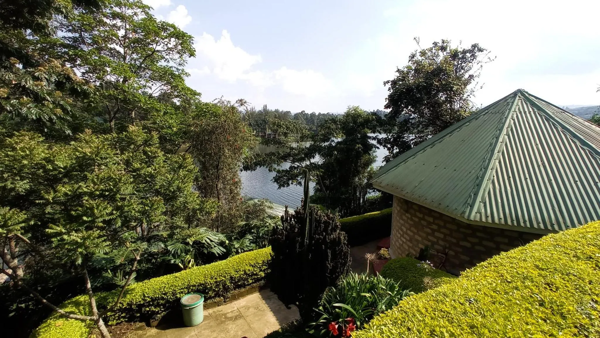 Crater Bay Cottages