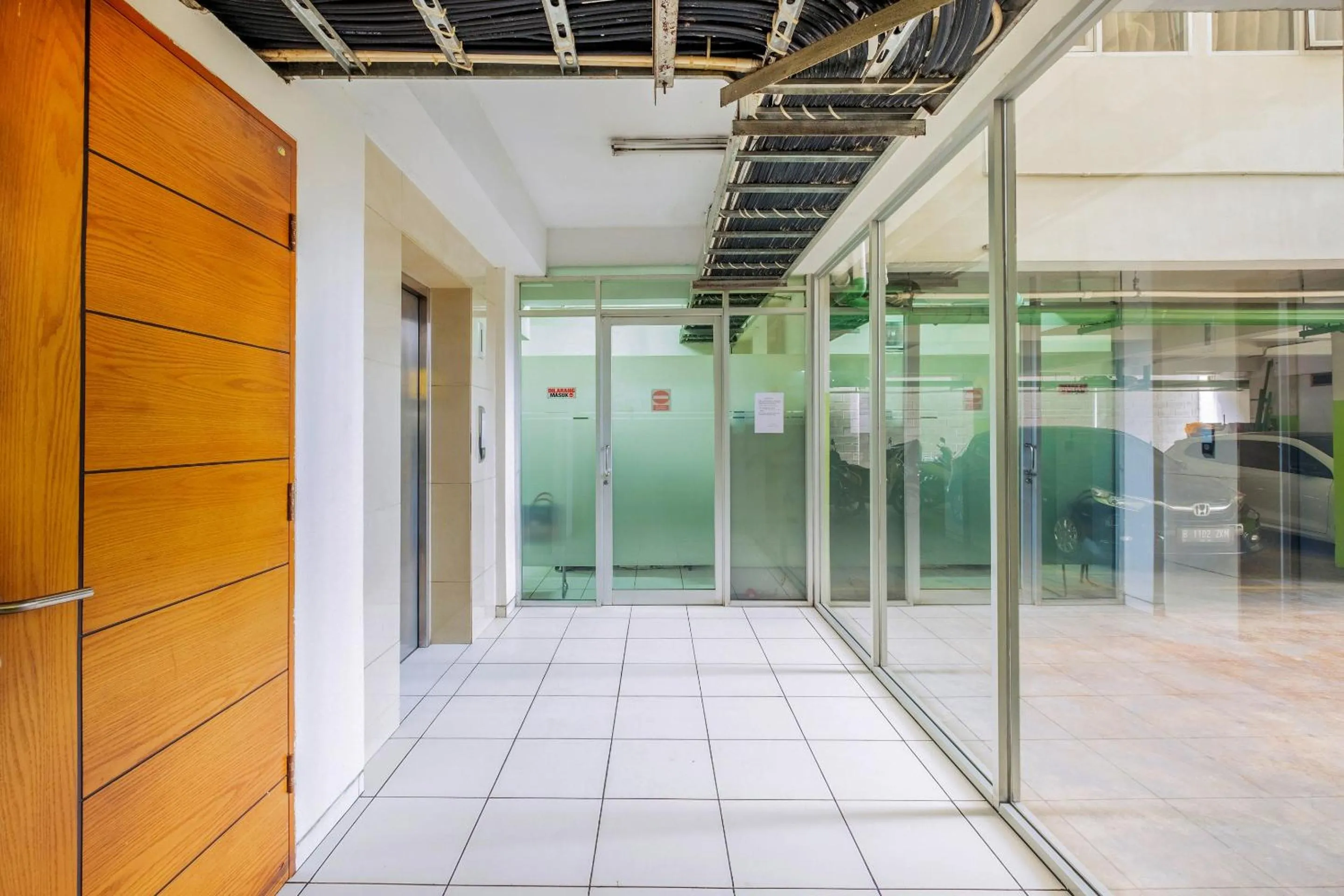 Lobby or reception in Collection O 818 Micasa Residence