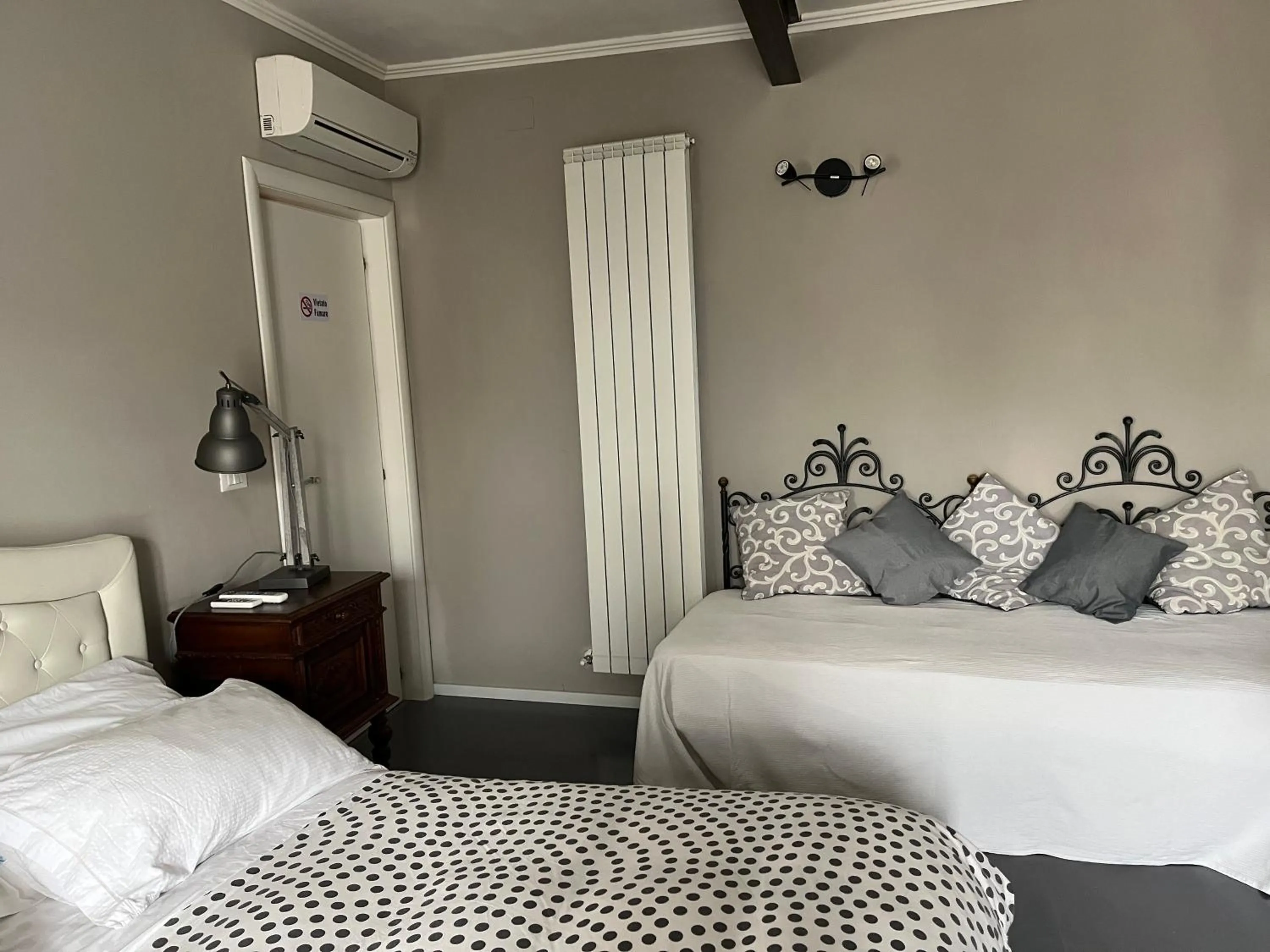 Bed in B&B La Terrazza Sul Borgo - Ortona Rooms