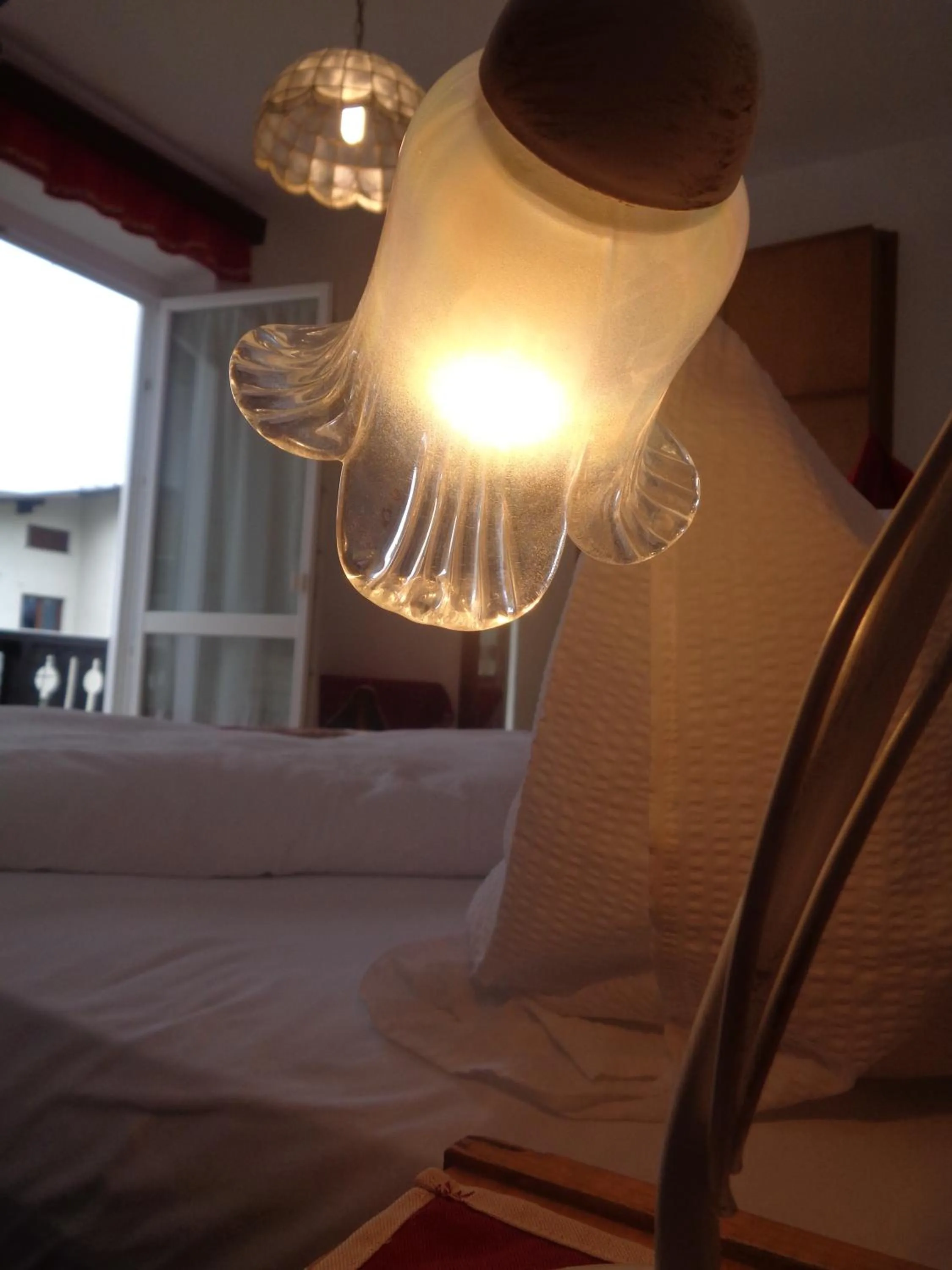 Bedroom, Bed in Hotel Garni Suisse