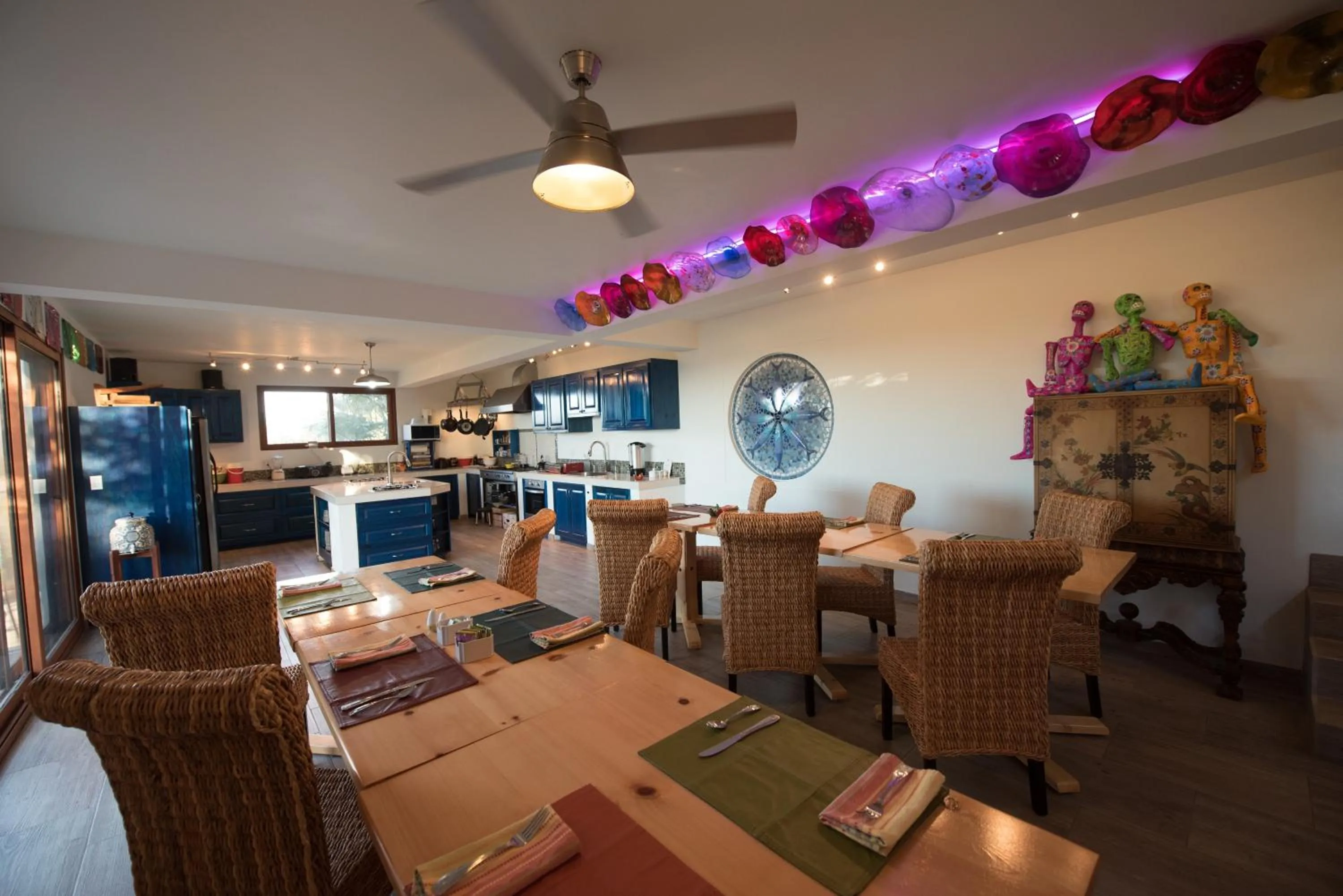 Restaurant/places to eat in Los Colibris Casitas