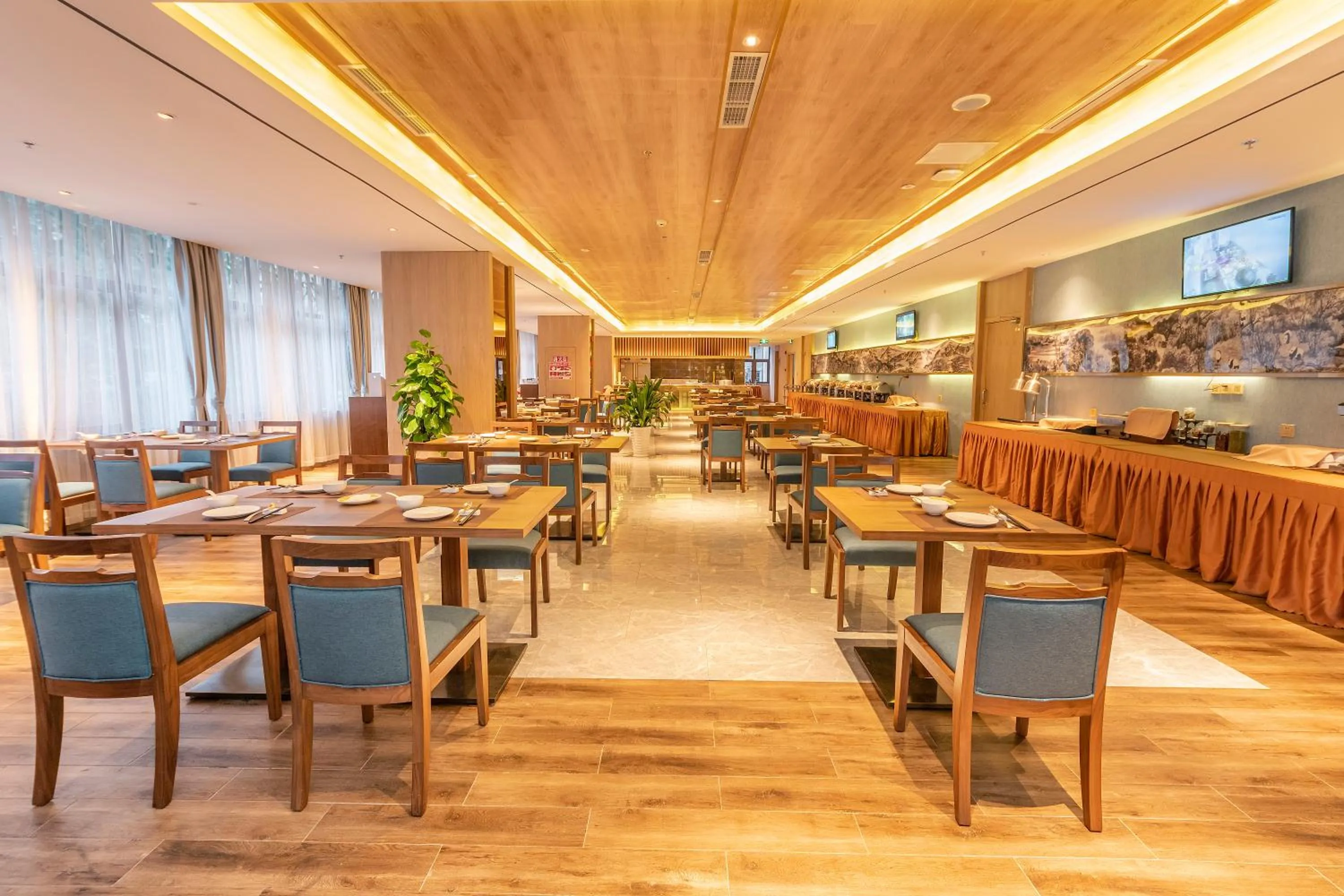 Breakfast in Chengdu Jiuzhaigou Hotel