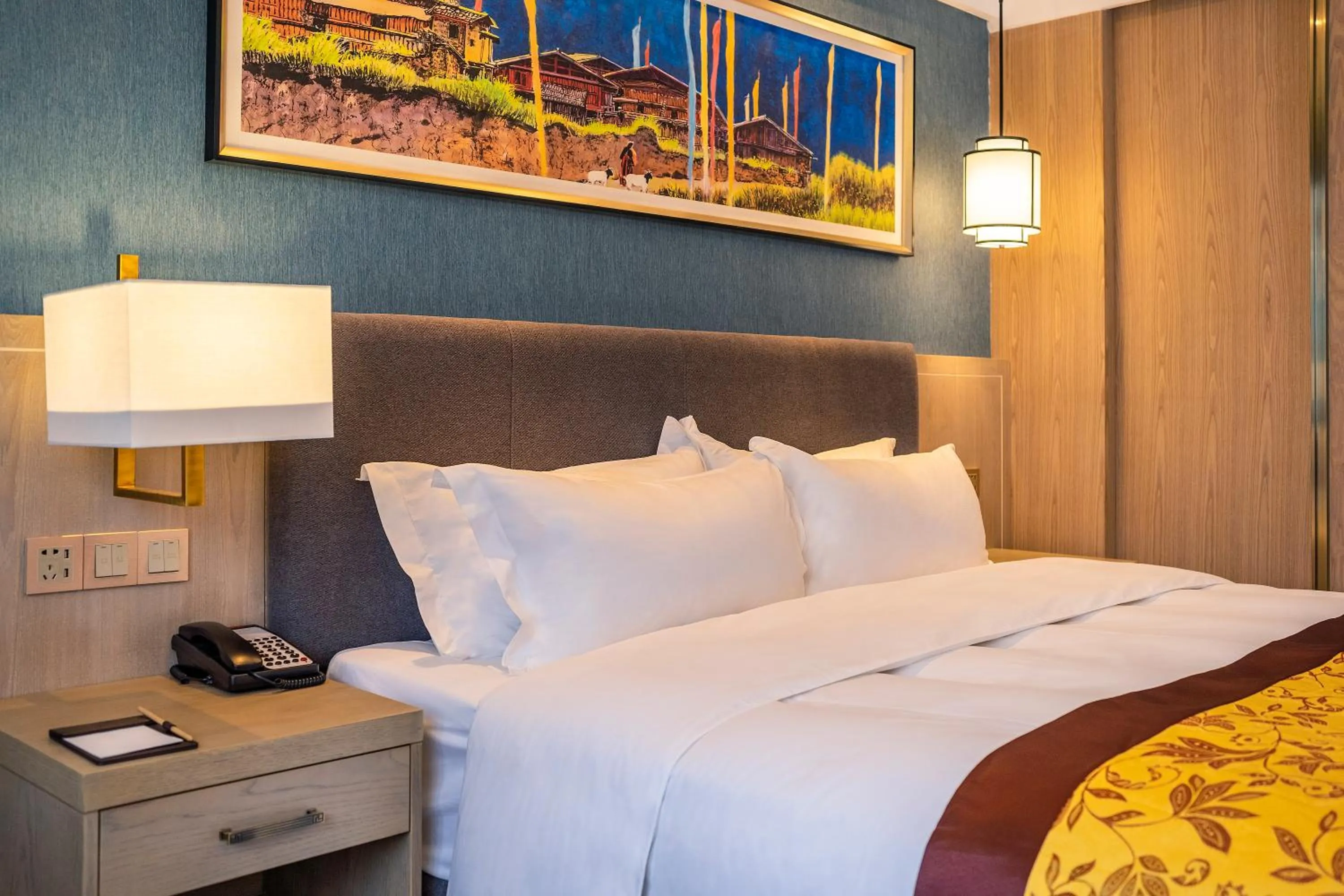 Bed in Chengdu Jiuzhaigou Hotel