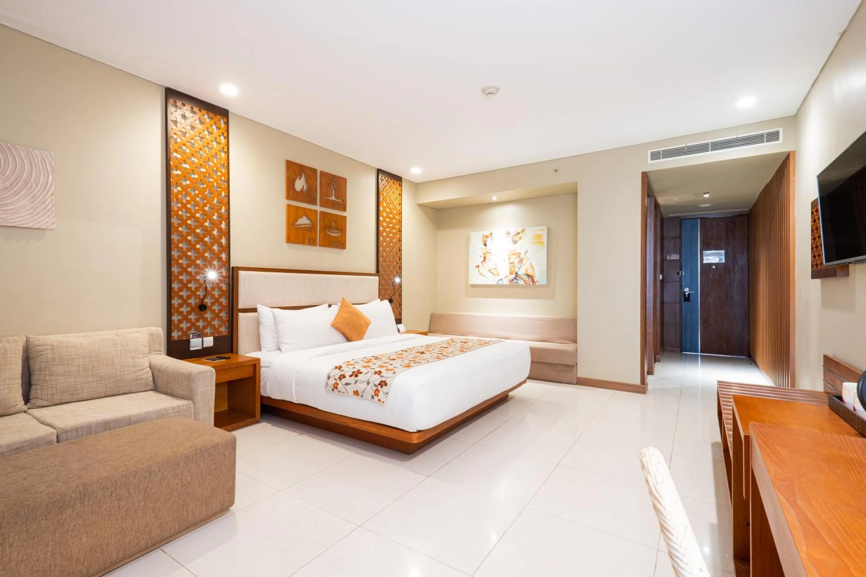 Bed in VOUK Hotel and Suites Nusa Dua Bali