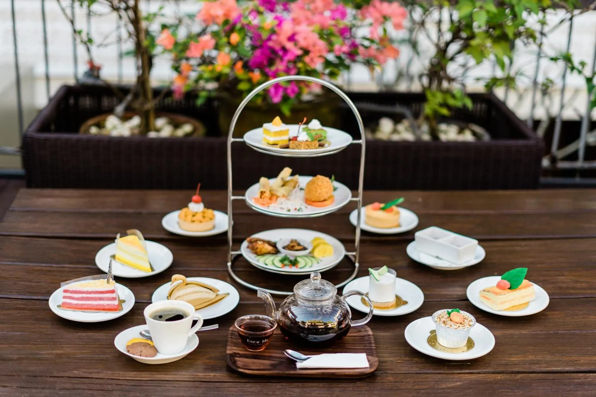 Restaurant/places to eat in VOUK Hotel and Suites Nusa Dua Bali