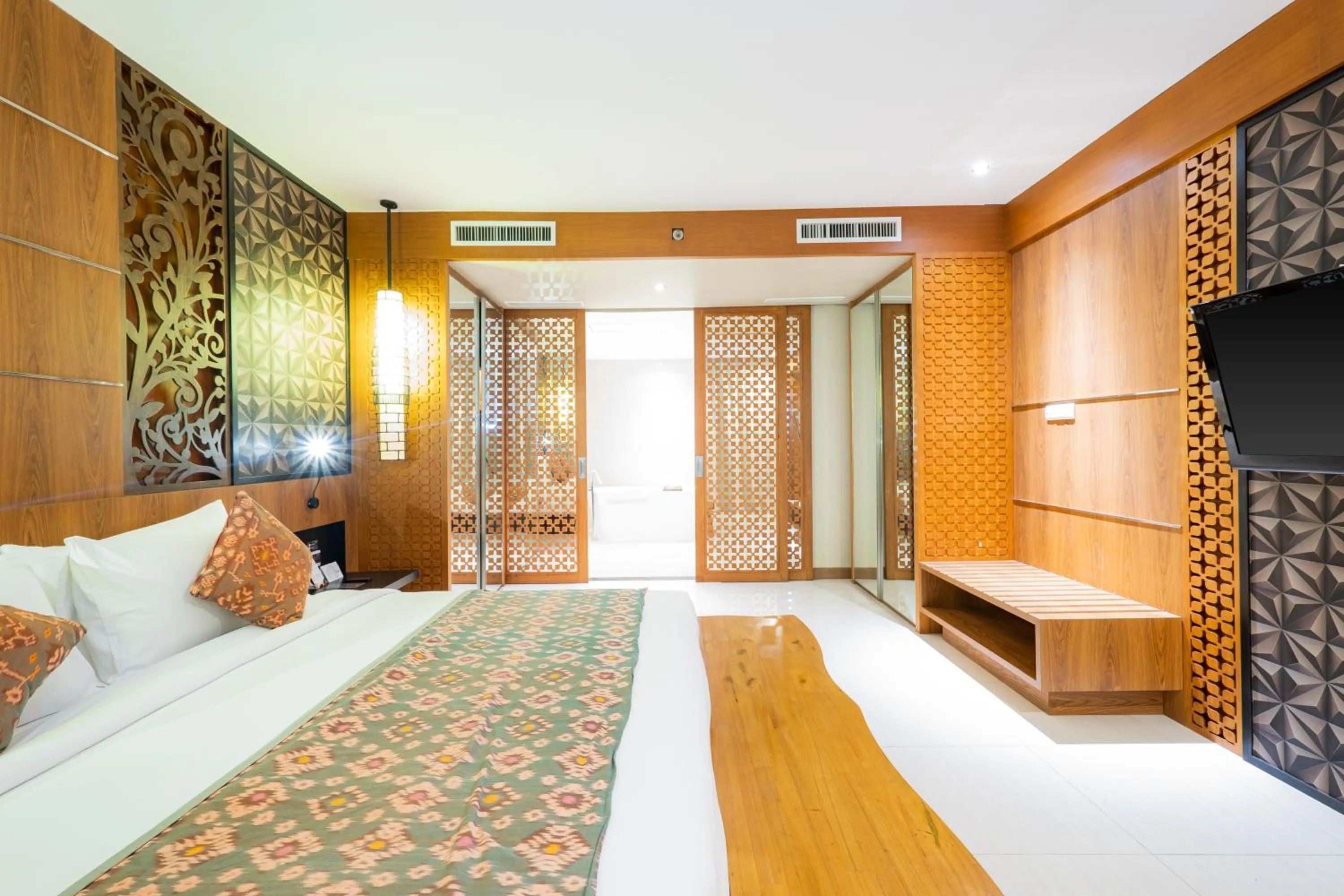 Bed in VOUK Hotel and Suites Nusa Dua Bali