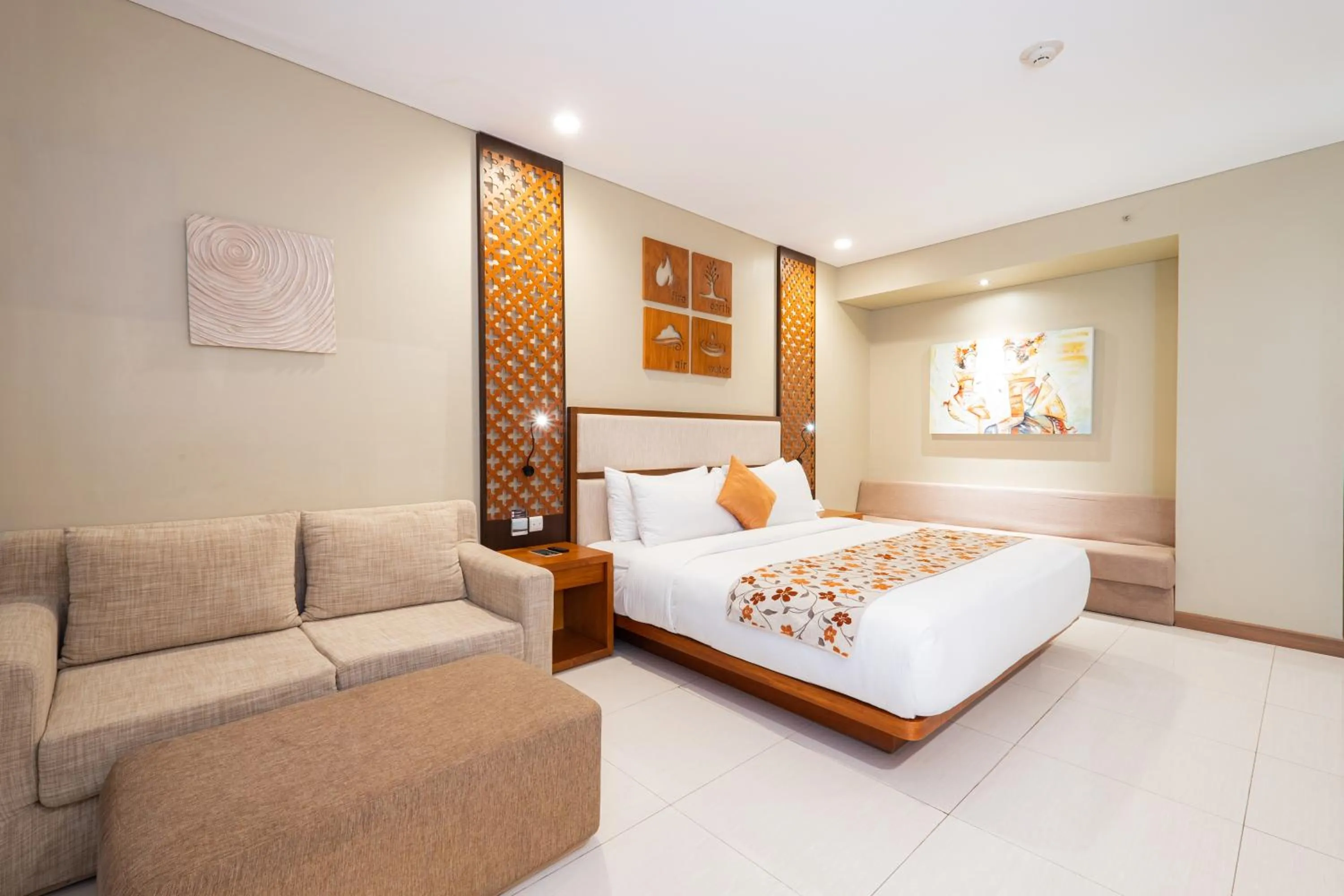 Bed in VOUK Hotel and Suites Nusa Dua Bali