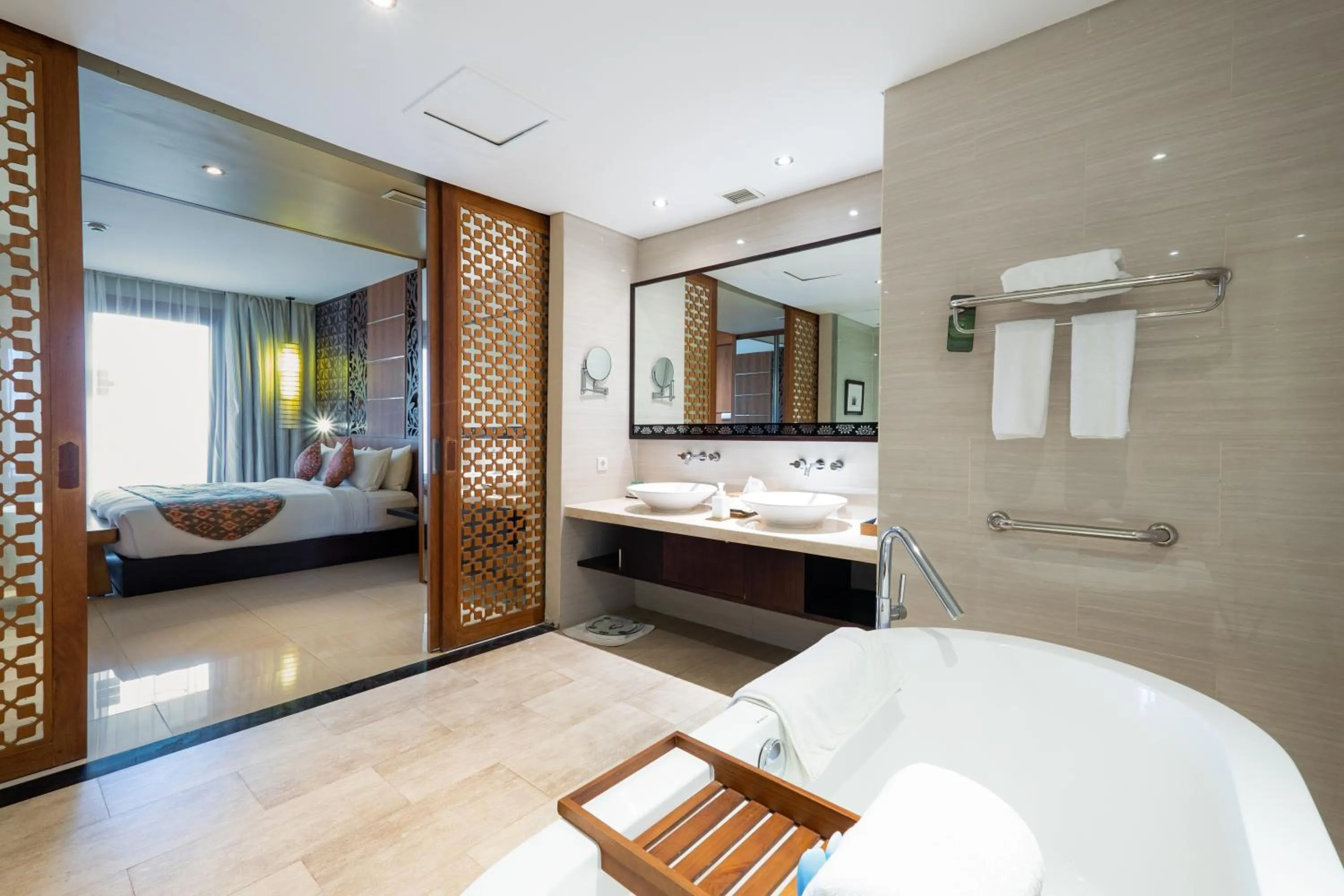 Bed in VOUK Hotel and Suites Nusa Dua Bali