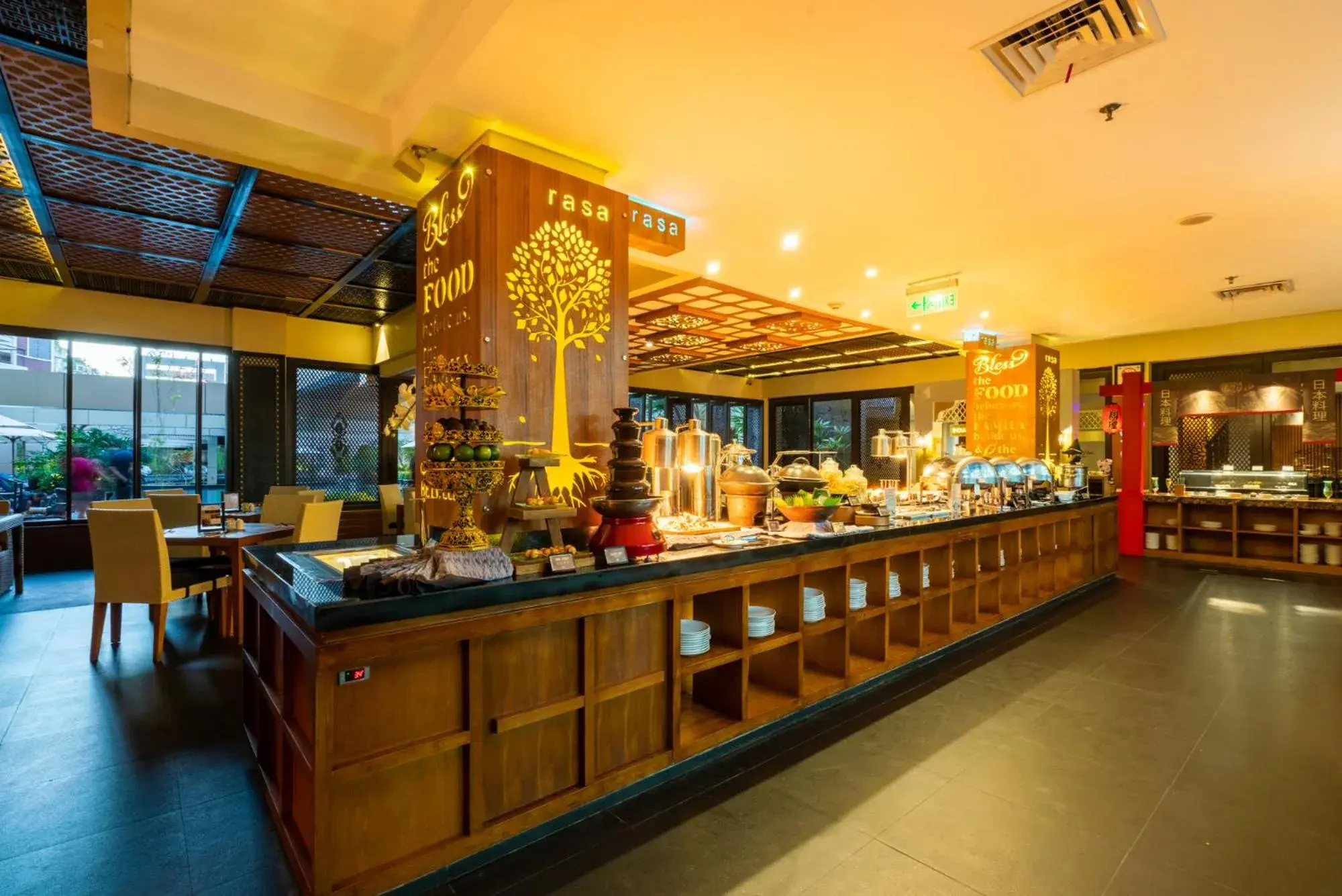 Restaurant/places to eat in VOUK Hotel and Suites Nusa Dua Bali Restaurant/places to eat in VOUK Hotel and Suites Nusa Dua Bali