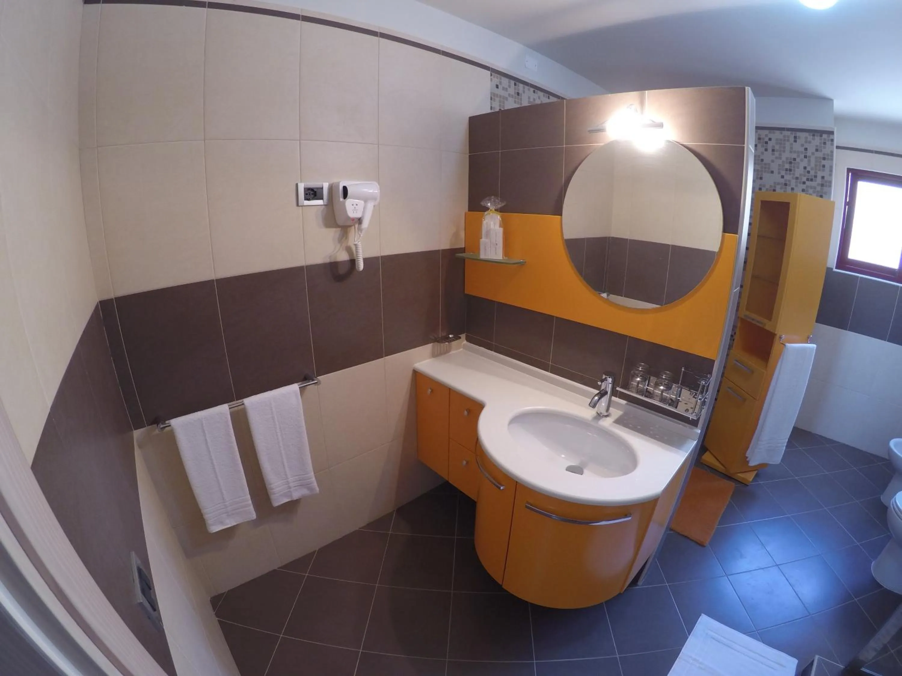 Shower in Pombas Brancas Resort