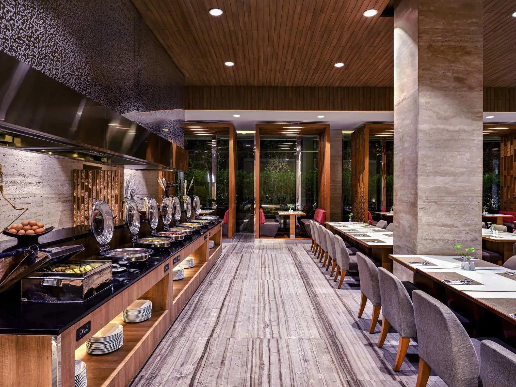 Restaurant/places to eat in Grand Mercure Jakarta Harmoni Restaurant/places to eat in Grand Mercure Jakarta Harmoni