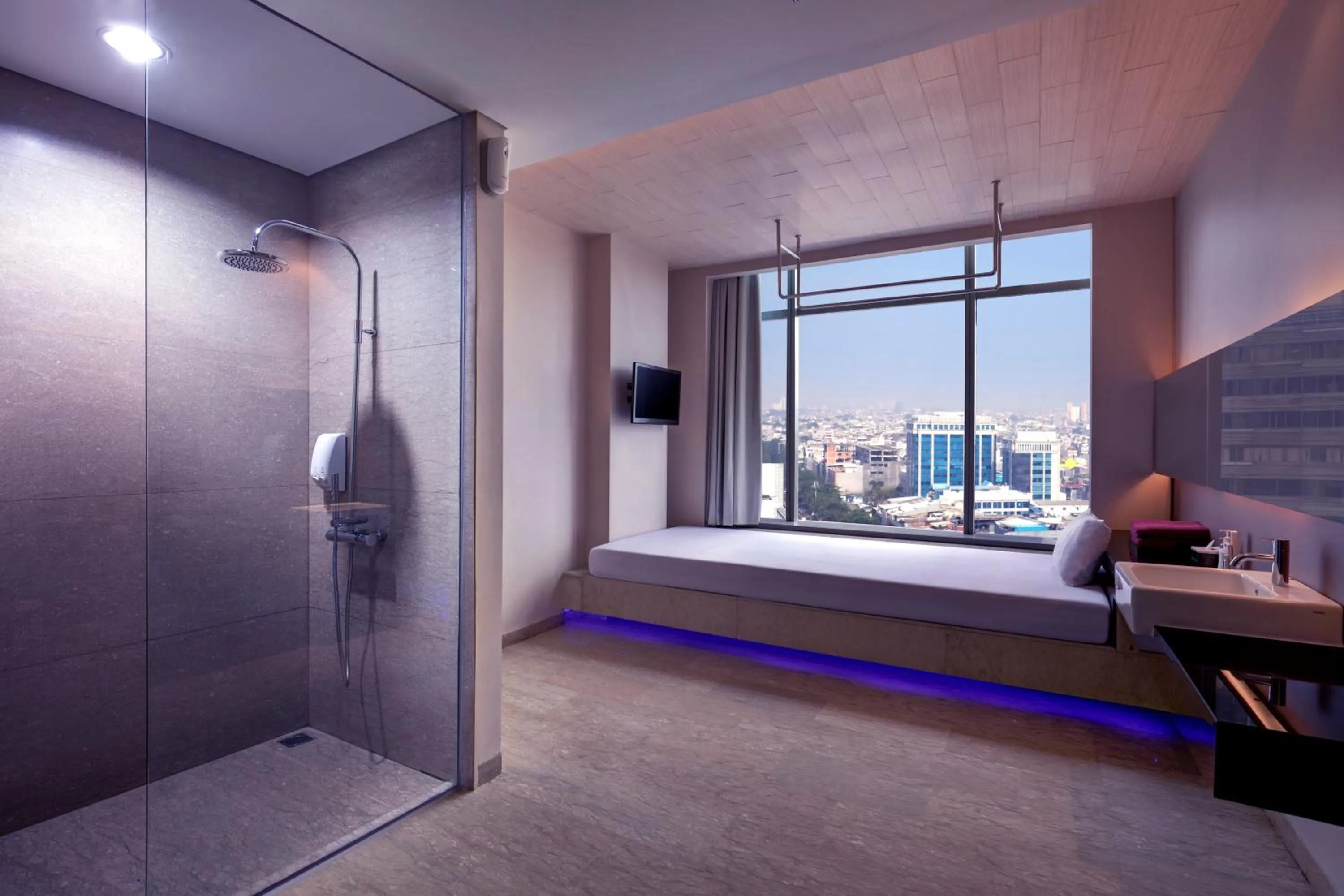 Spa and wellness centre/facilities, Bed in Grand Mercure Jakarta Harmoni