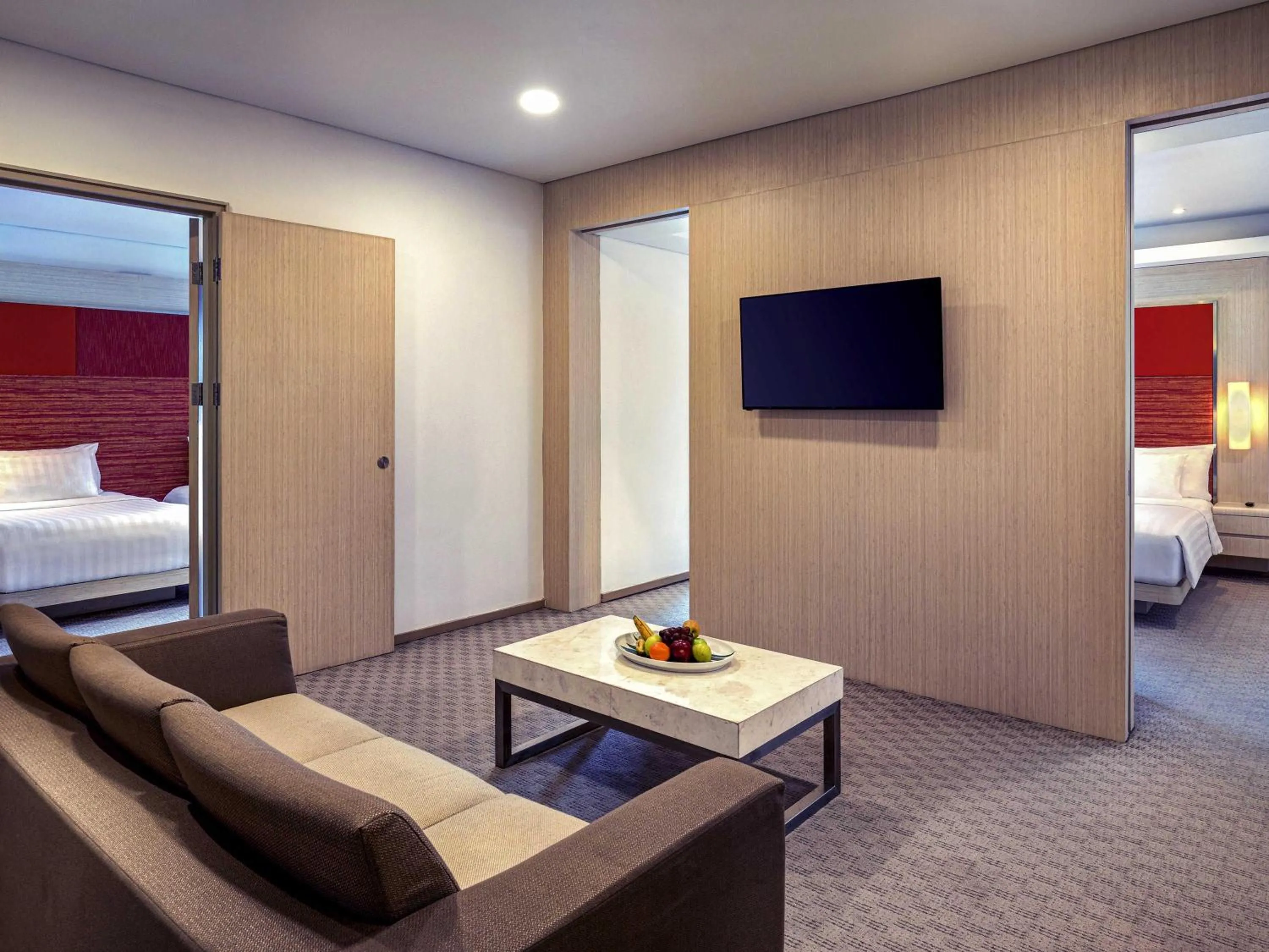 Bedroom, Bed in Grand Mercure Jakarta Harmoni