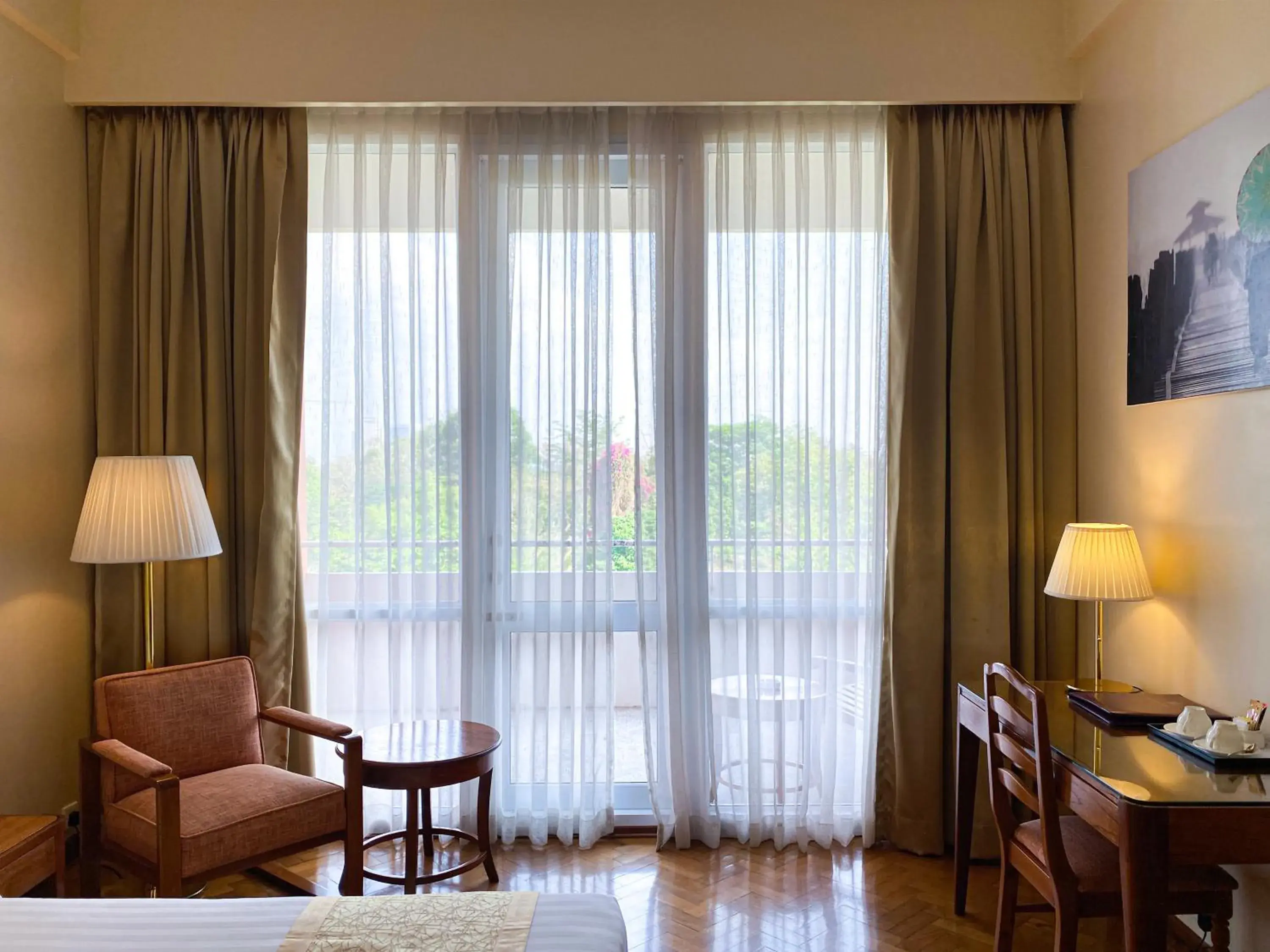 Bedroom in Inya Lake Hotel Yangon Bedroom in Inya Lake Hotel Yangon
