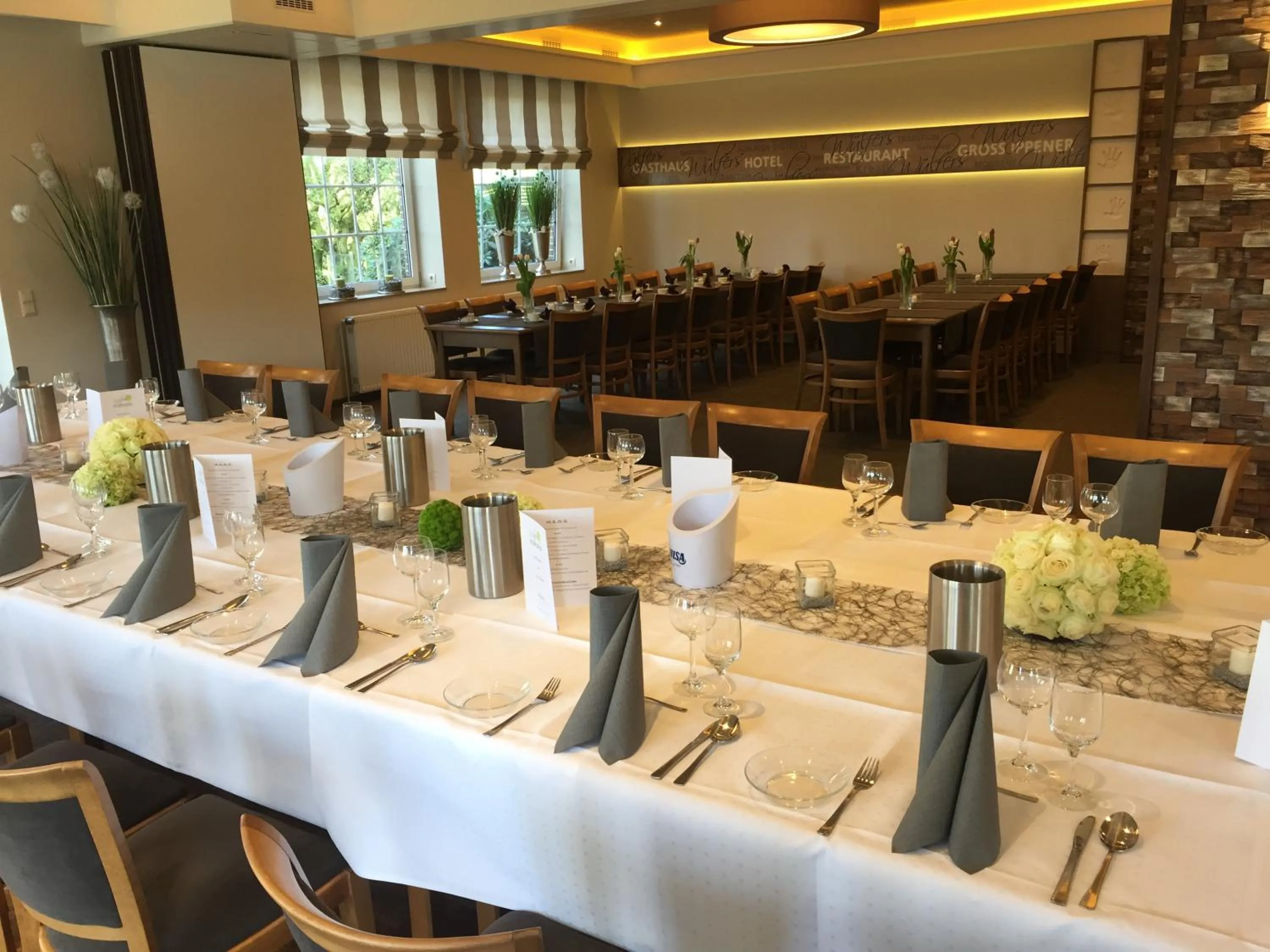 Restaurant/places to eat in Hotel Wuelfers Gasthaus