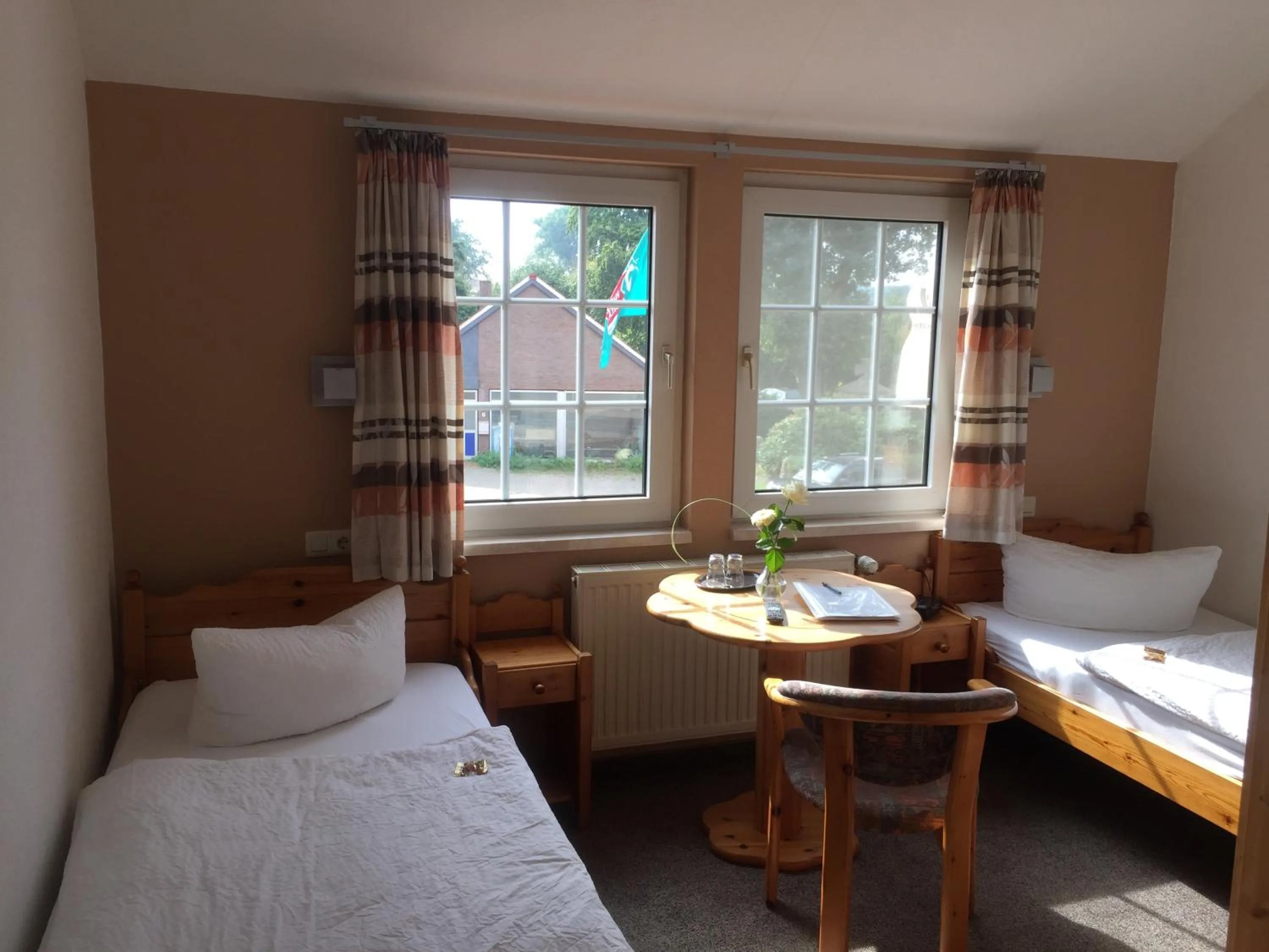 Bed in Hotel Wuelfers Gasthaus