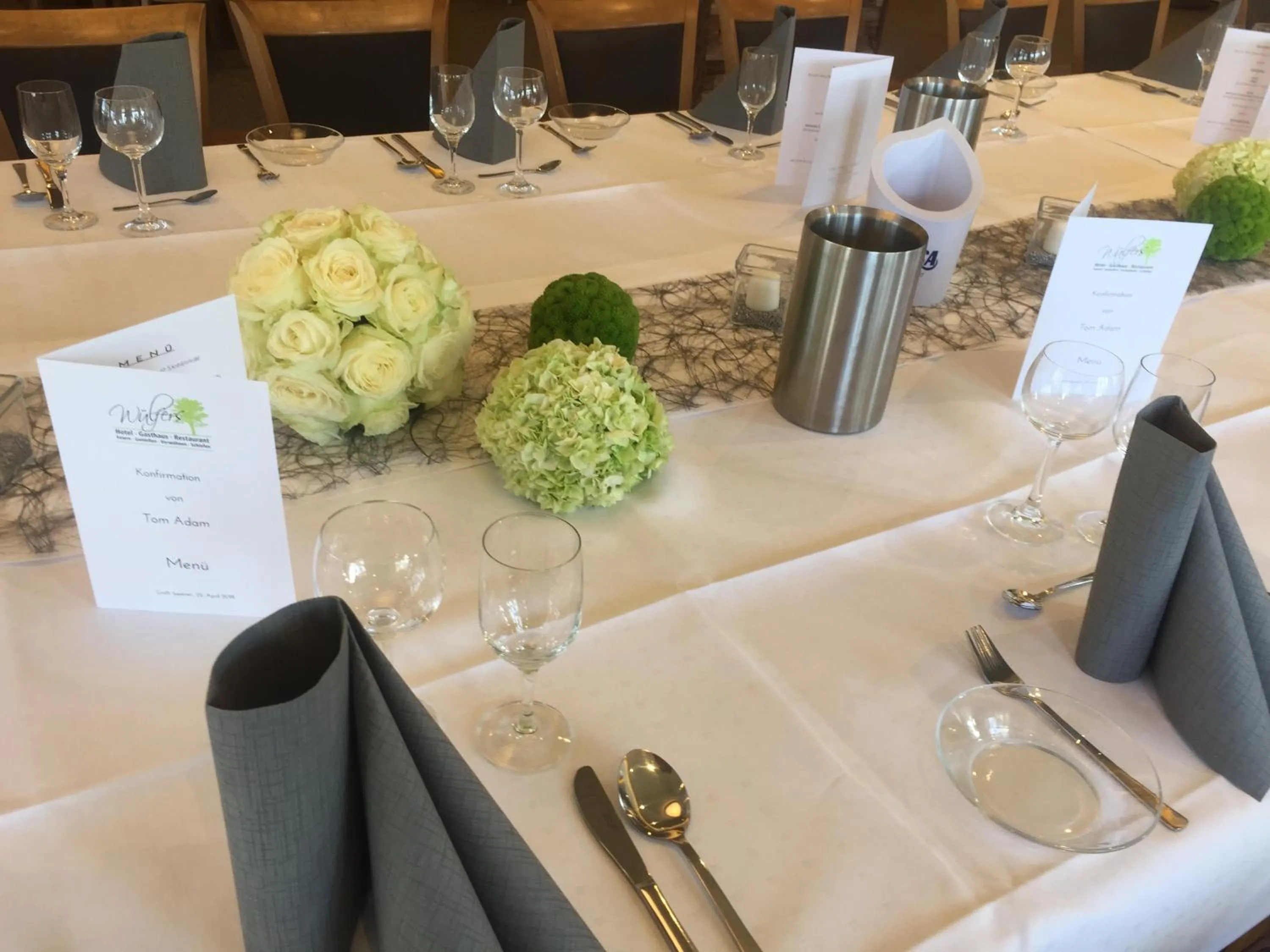 Restaurant/places to eat in Hotel Wuelfers Gasthaus